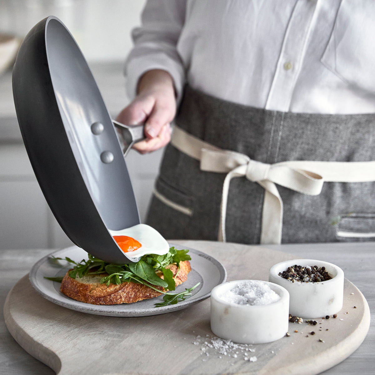 Paris Pro Ceramic Nonstick 8 and 10 Frypan Set - Image 6