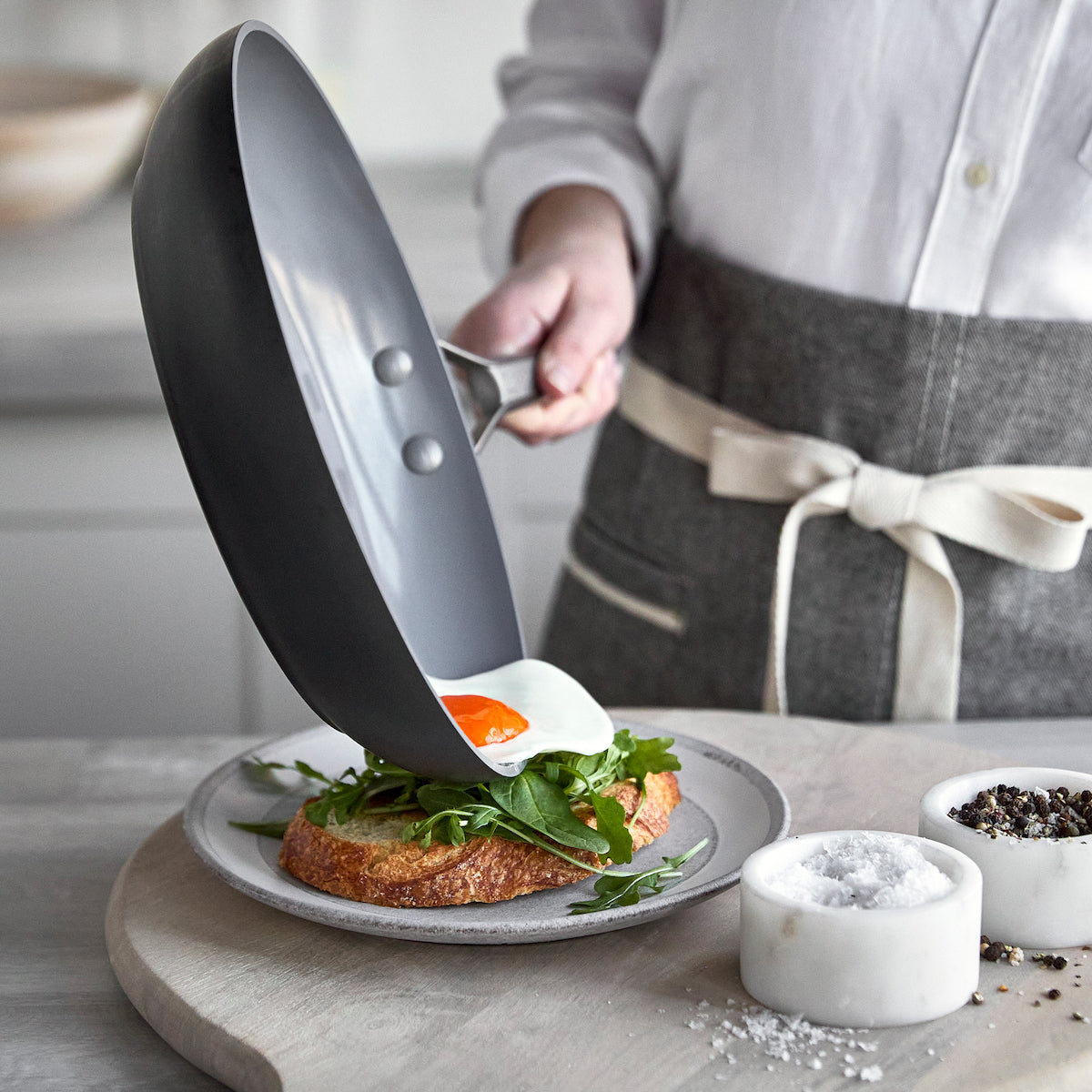 Paris Pro Ceramic Nonstick 10 and 12 Frypan Set - Image 7