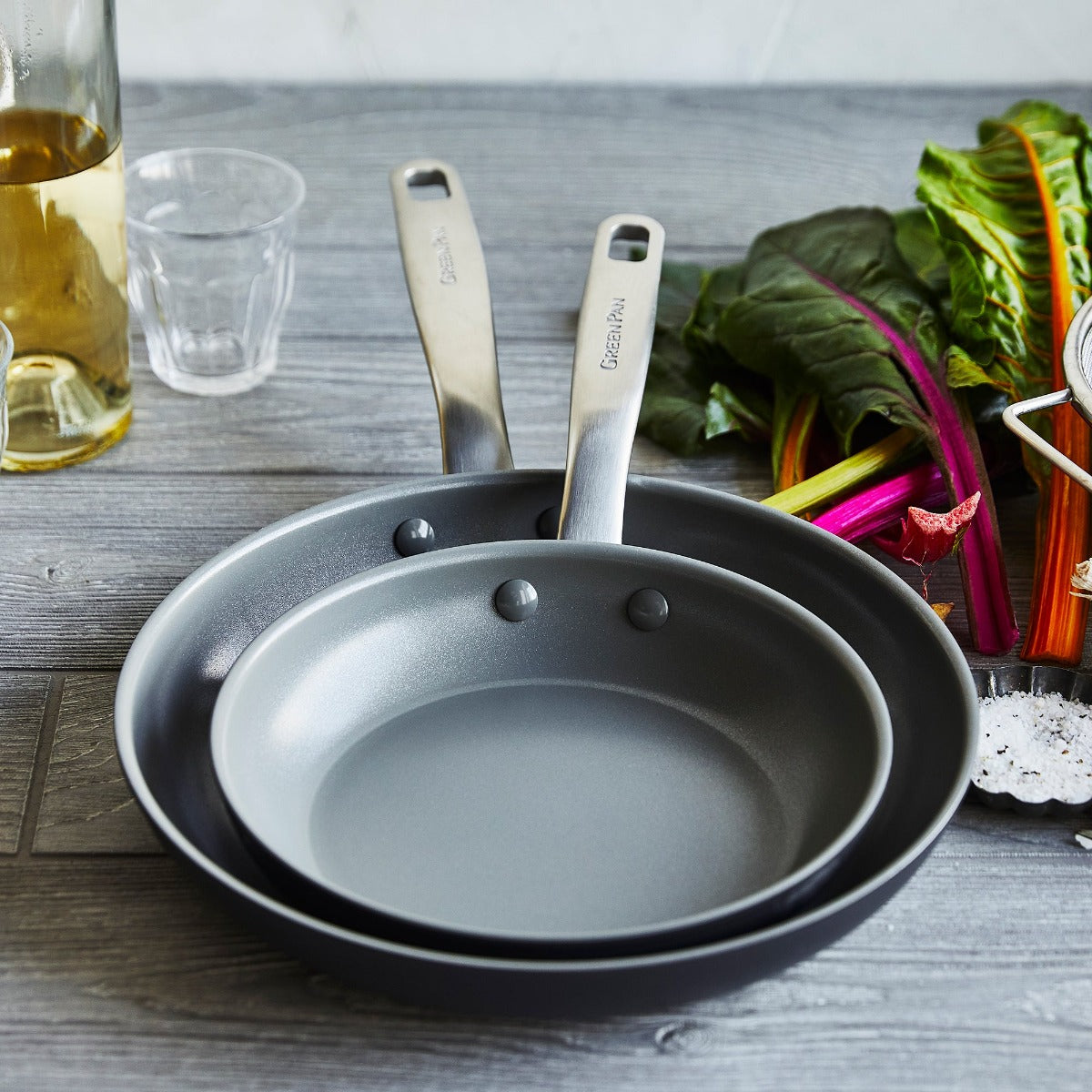 Chatham Ceramic Nonstick 8 and 10 Frypan Set - Image 2