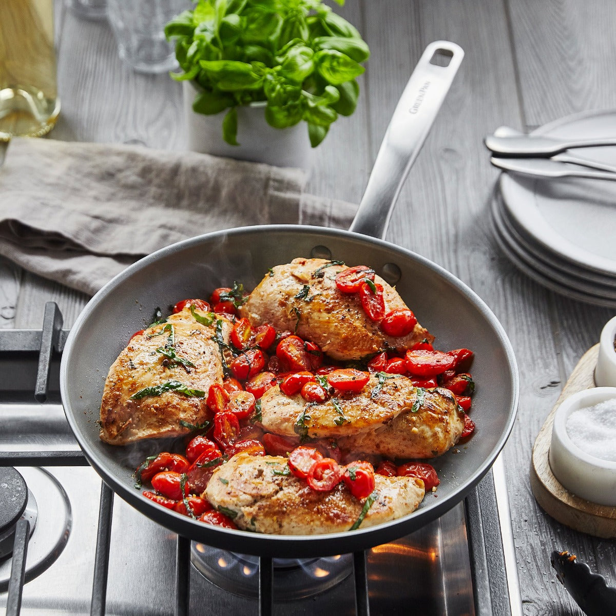 Chatham Ceramic Nonstick 8 and 10 Frypan Set - Image 5