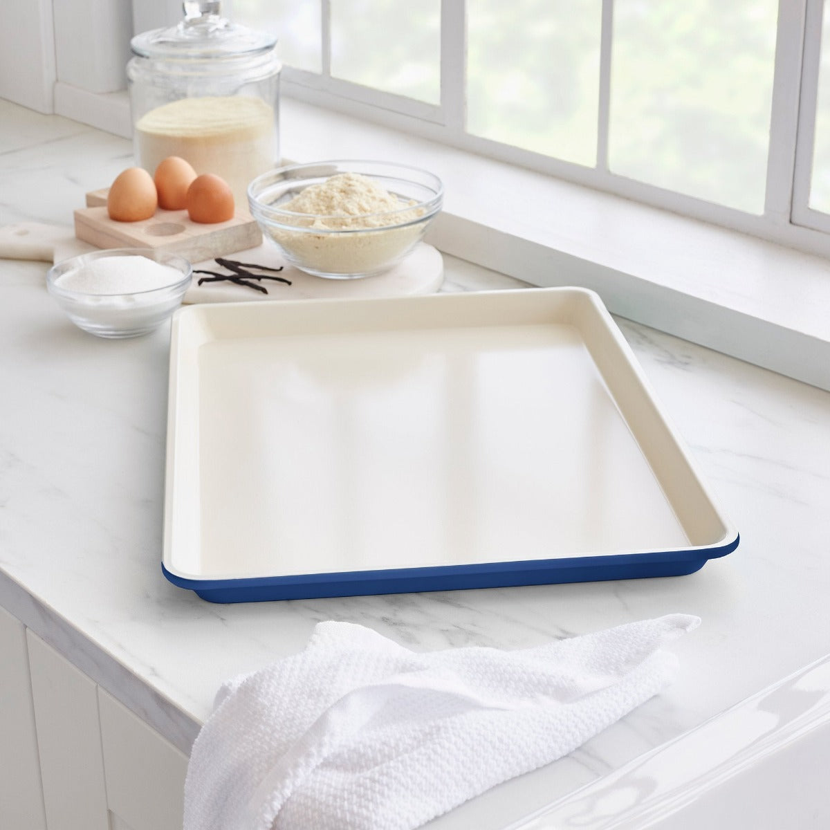 GreenLife Ceramic Nonstick 18 x 13 Cookie Sheet | Navy - Image 2
