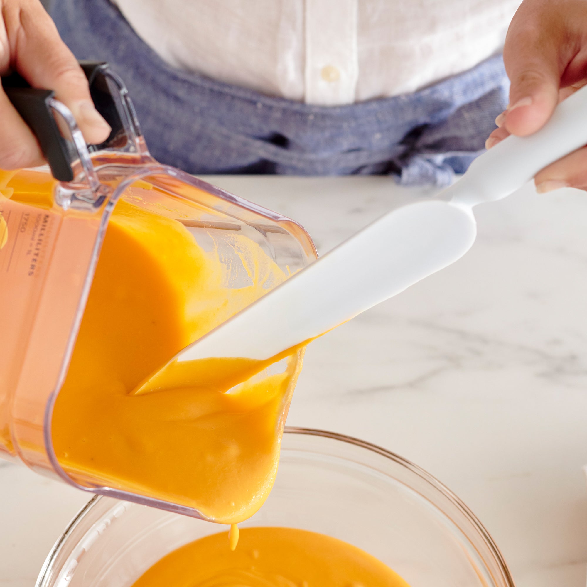 GreenLife Easy Reach Silicone Spatula. 2-Piece Set | White - Image 3