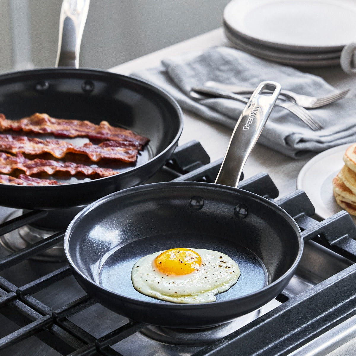 Chatham Black Ceramic Nonstick 8 Frypan - Image 4