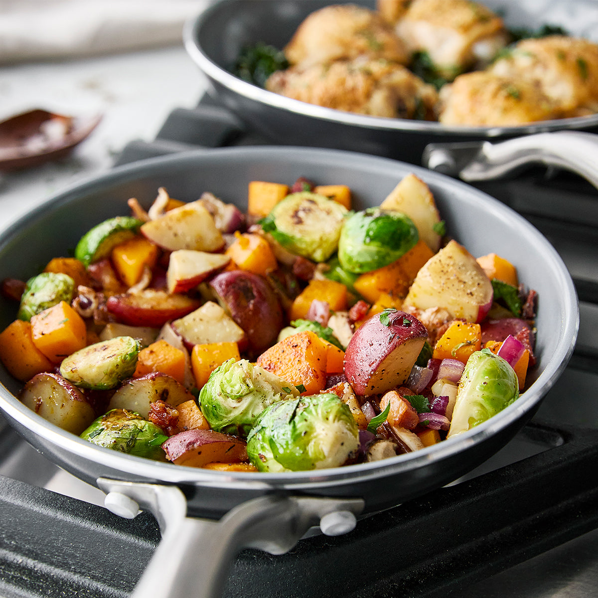Swift Ceramic Nonstick 8 and 10 Frypan Set - Image 5