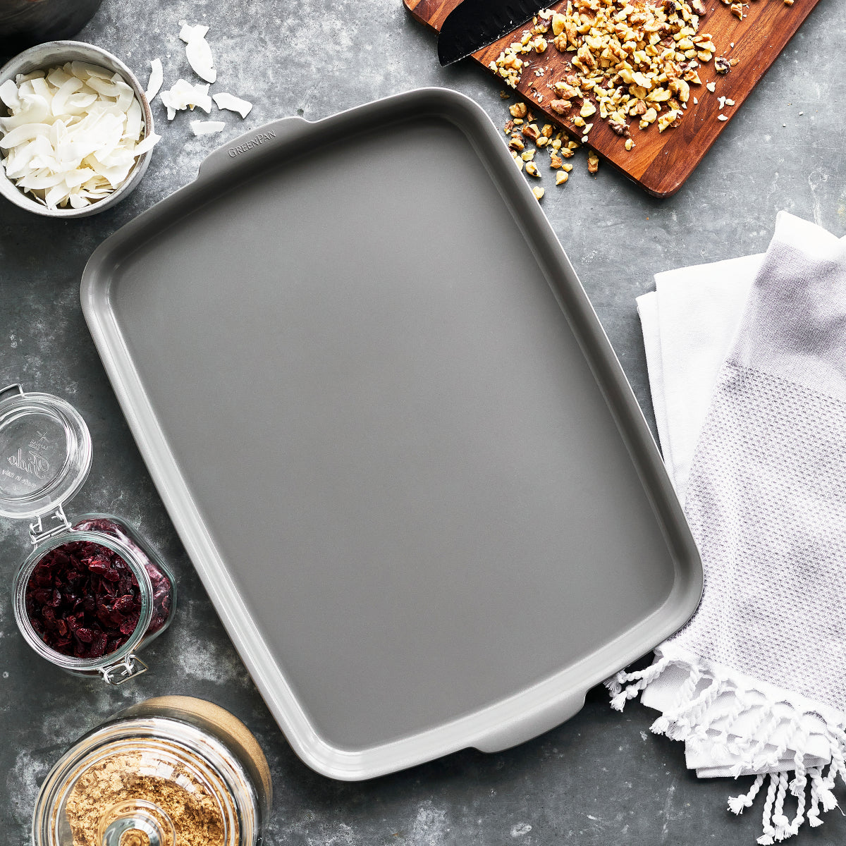 Premiere Ovenware Ceramic Nonstick 18 x 13 Half Sheet Pan | Gray - Image 4