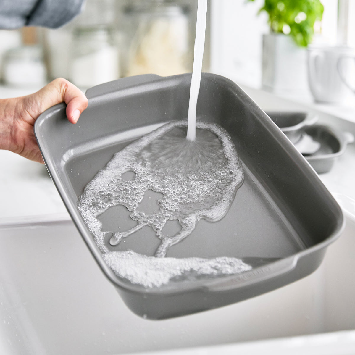 Premiere Ovenware Ceramic Nonstick 13 x 9 Rectangular Baker | Gray - Image 11
