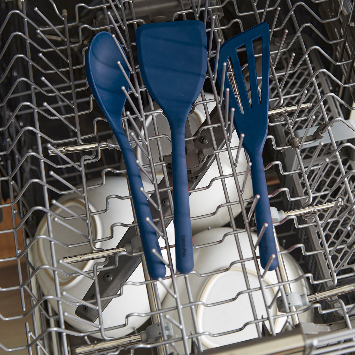 Platinum Silicone Fish Turner | Navy - Image 6