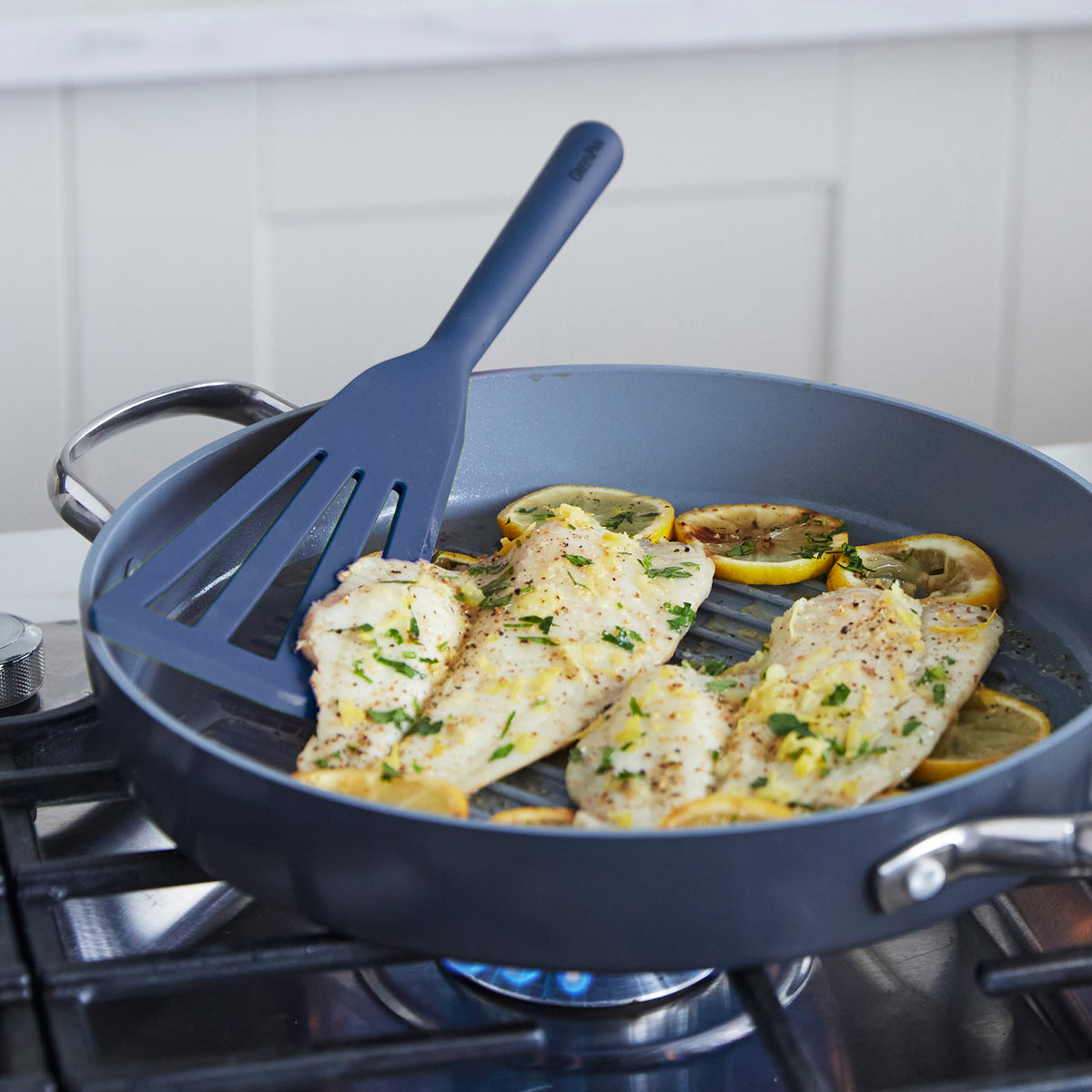 Platinum Silicone Fish Turner | Navy - Image 3
