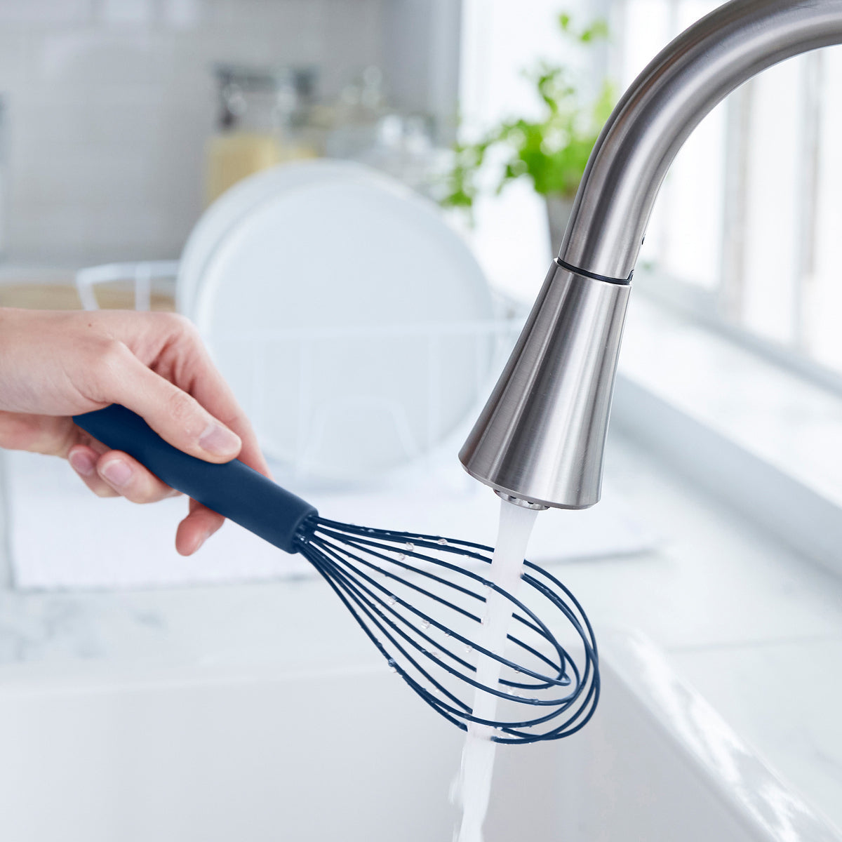 Platinum Silicone Whisk | Navy - Image 4