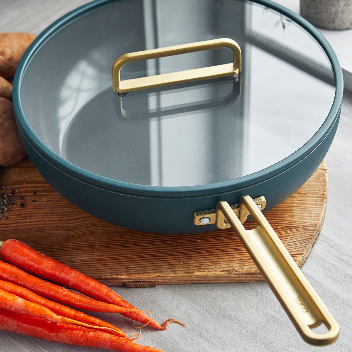 Stanley Tucci™ Ceramic Nonstick 6.5-Quart Essential Stanley Pan | Venetian Teal - Image 6