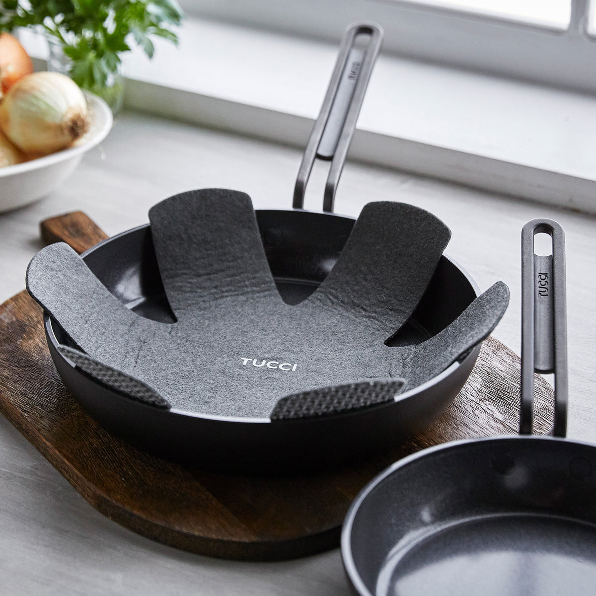 Stanley Tucci™ Ceramic Nonstick 8 and 10 Frypan Set | Milano Black - Image 6