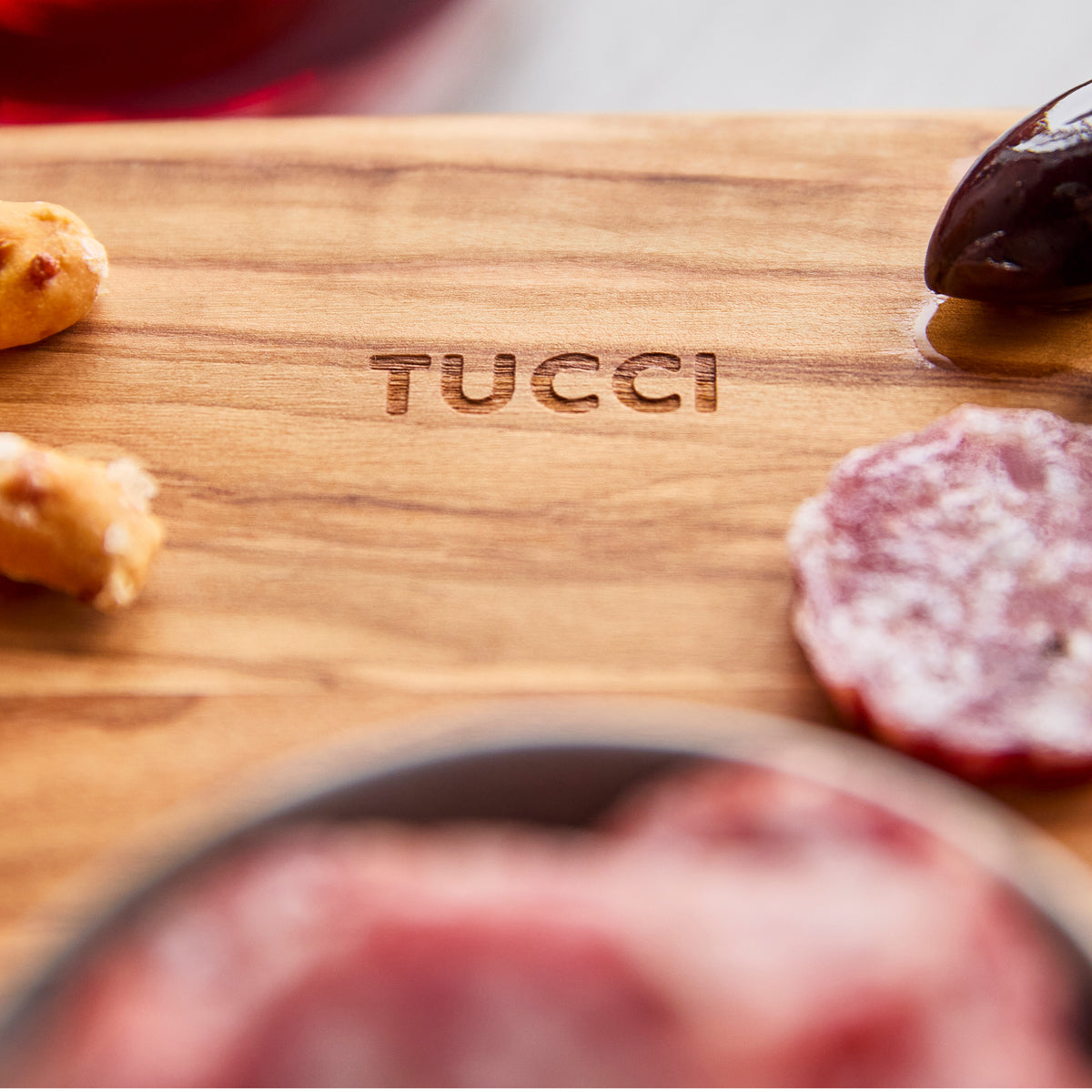 Stanley Tucci™ Limited Edition Olivewood Cutting XL Board. 30 x 18.5 - Image 5