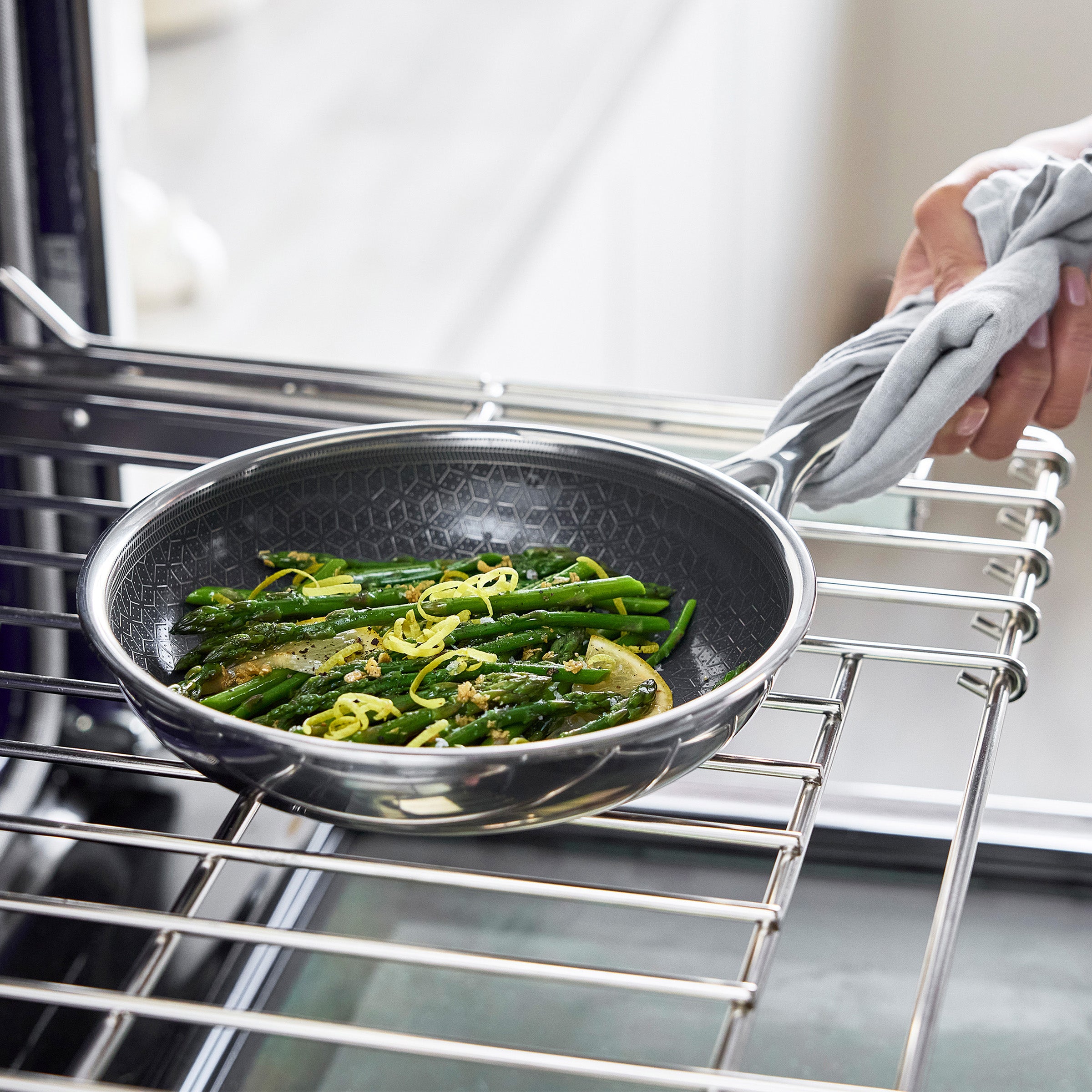 Spectra Thermobond Hybrid Ceramic Nonstick 8 Frypan - Image 8