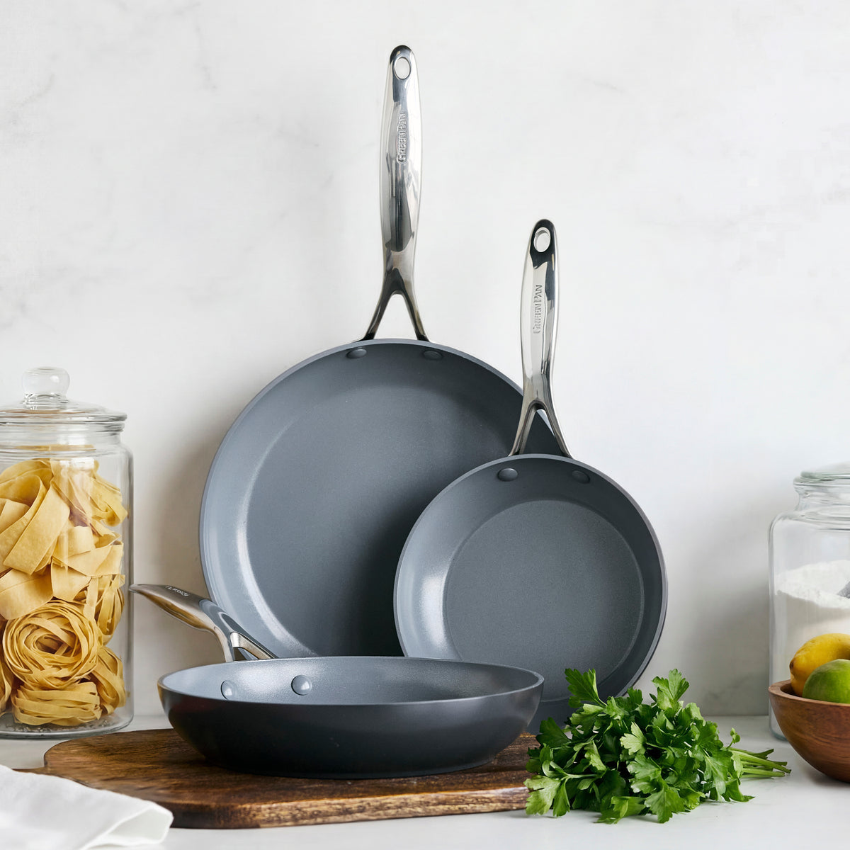 Valencia Pro Ceramic Nonstick 8. 9.5. and 11 Frypan Set | Gray - Image 3