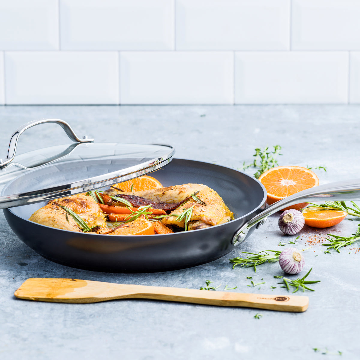 Valencia Pro Ceramic Nonstick 10 Frypan with Lid - Image 7