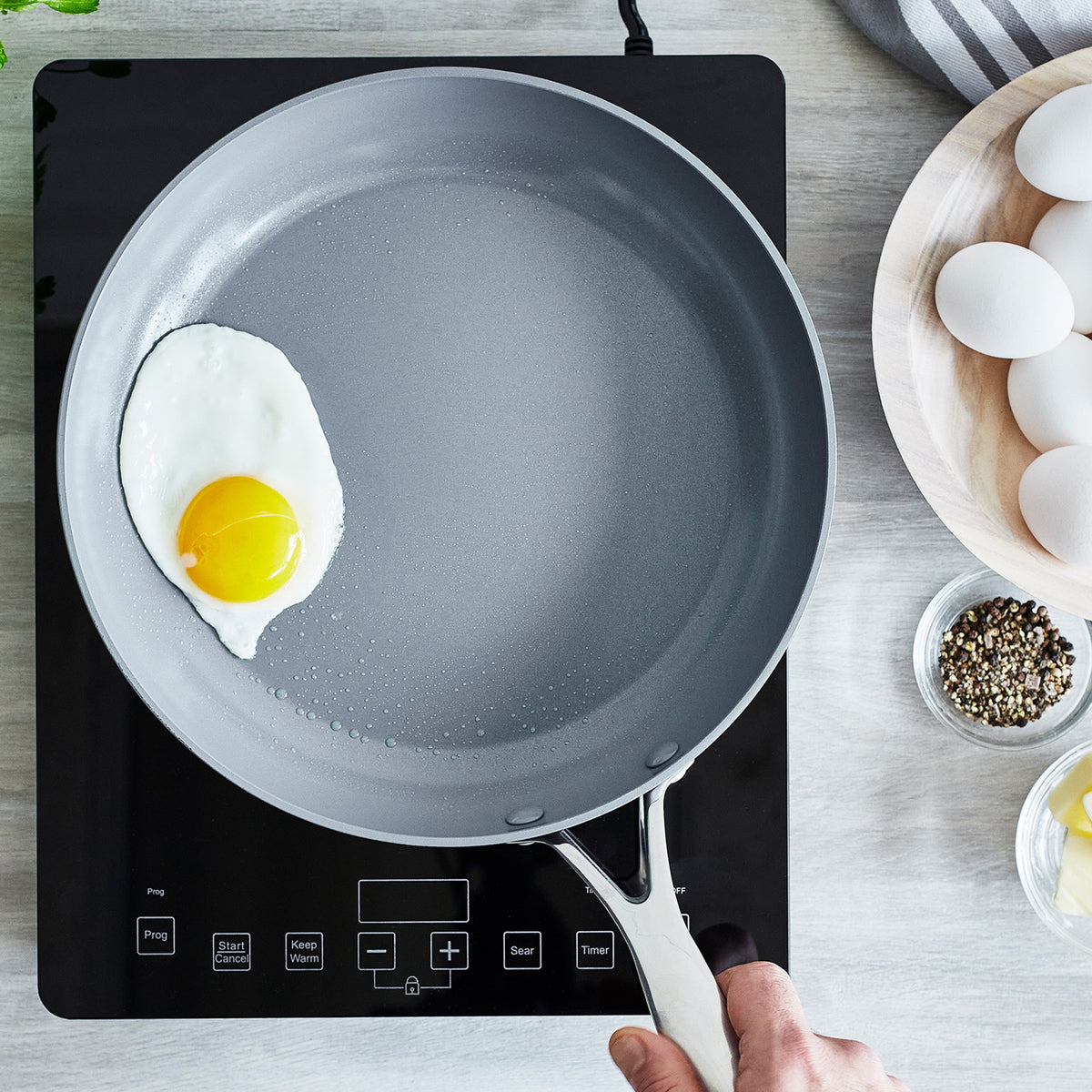 Valencia Pro Ceramic Nonstick 12 Frypan - Image 8