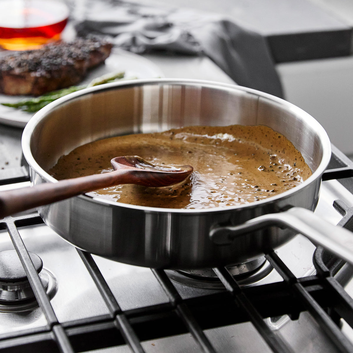 Merten & Storck Stainless Steel 3.5-Quart Sauté Pan with Lid - Image 5