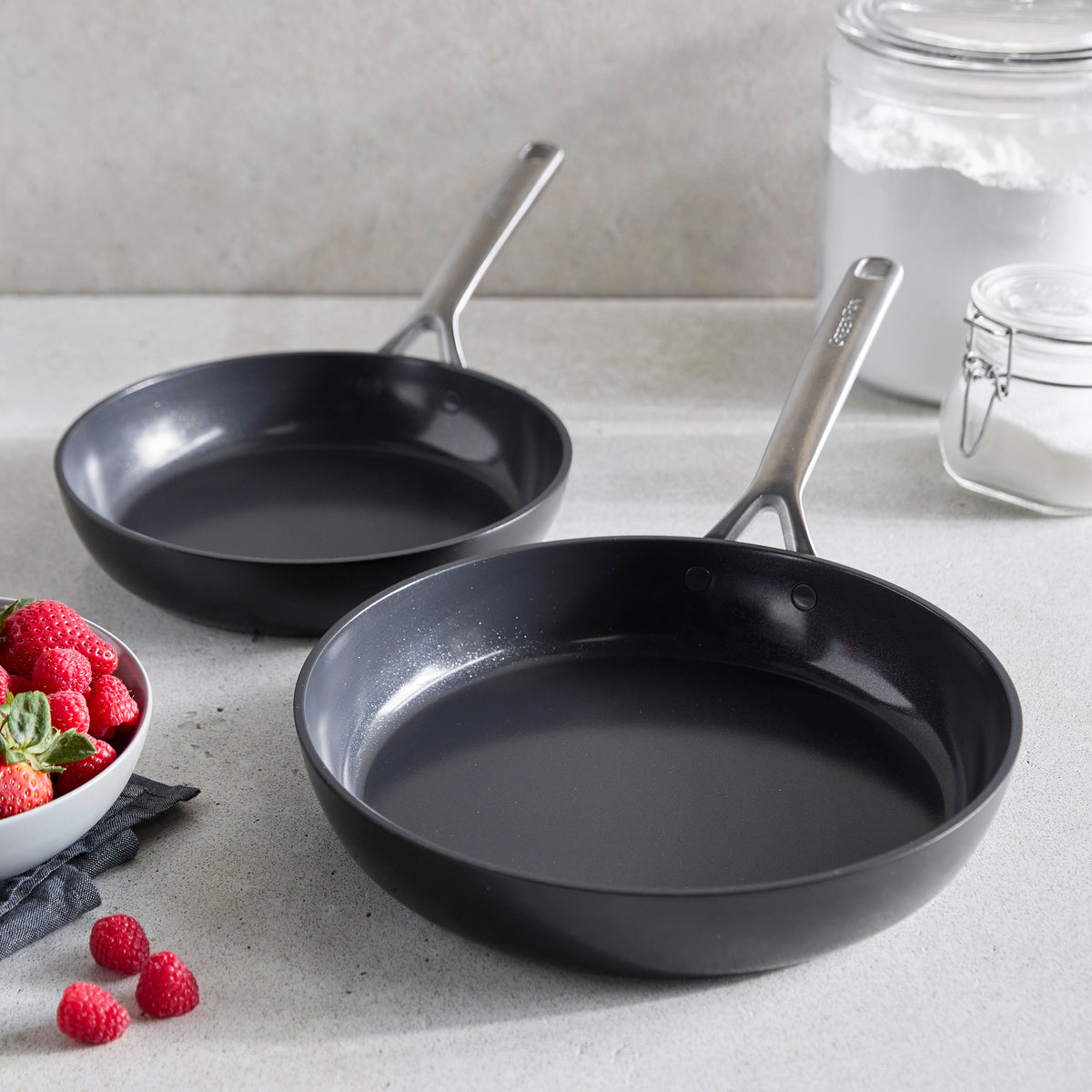 GP5 Infinite8 Ceramic Nonstick 9.5 and 11 Frypan Set - Image 3