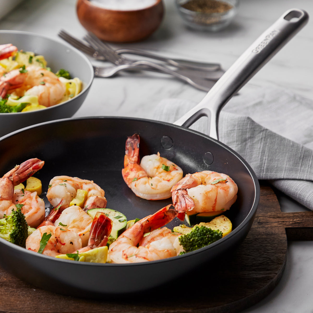 GP5 Infinite8 Ceramic Nonstick 11-Piece Cookware Set - Image 4