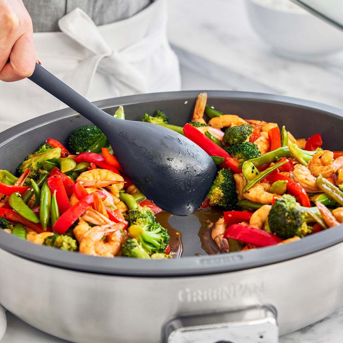 Elite 5.5-Quart Oval Electric Skillet | Premiere Stainless Steel - Image 4