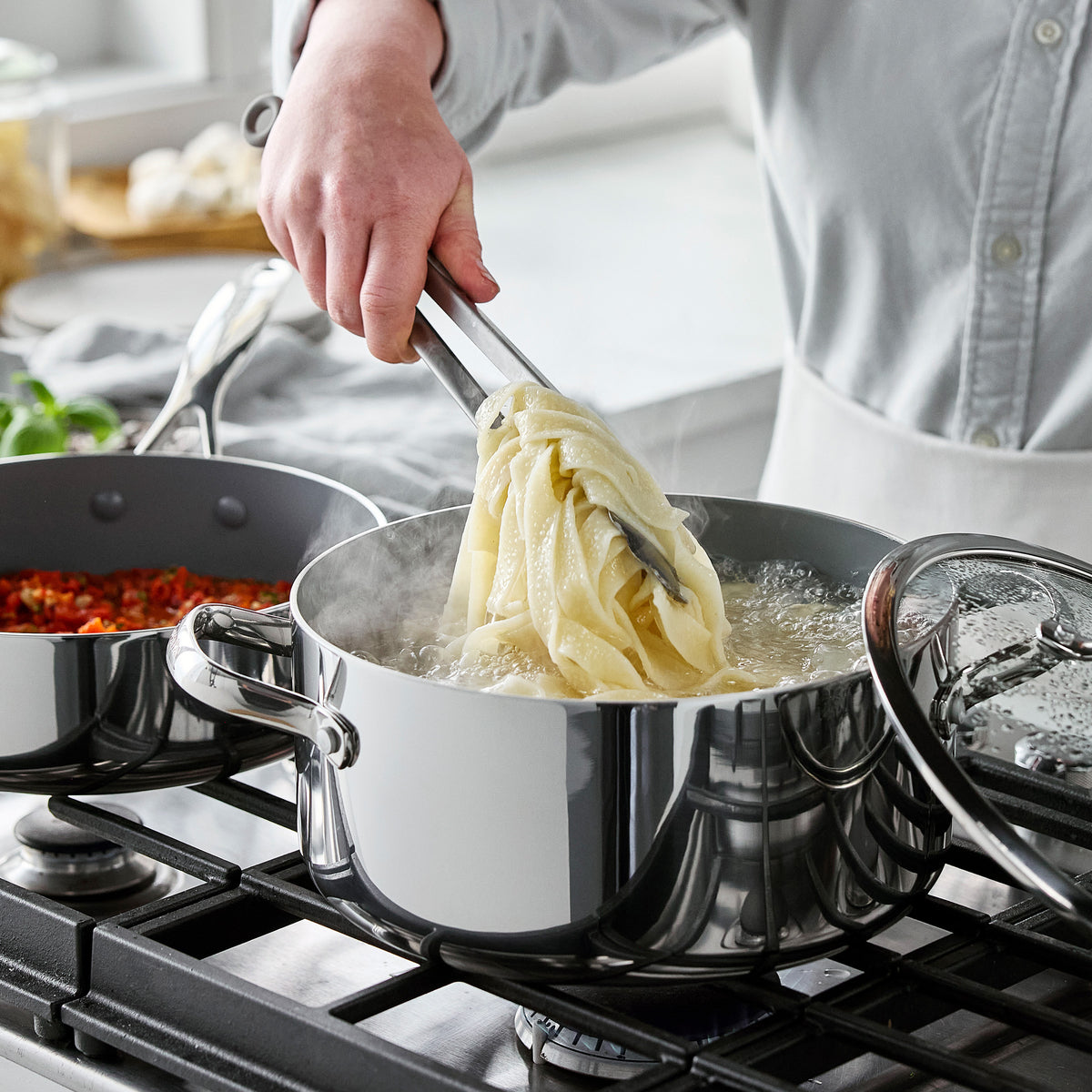 Valencia Pro Stainless Steel 10-Piece Cookware Set - Image 5