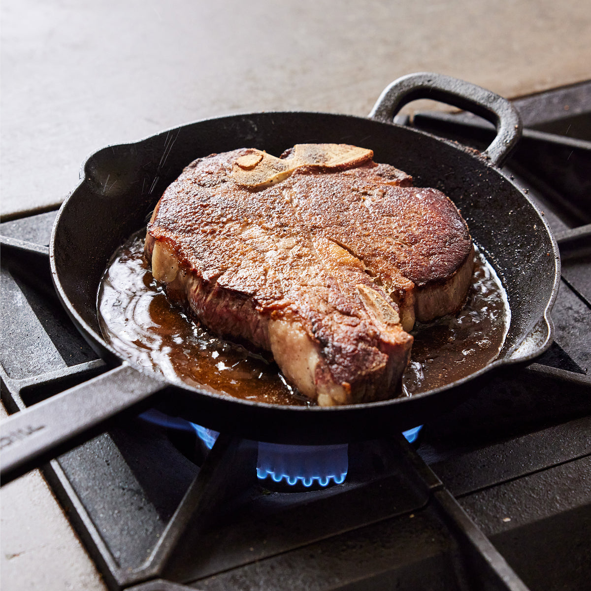 Bobby Flay by GreenPan 10 Cast Iron Frypan - Image 10