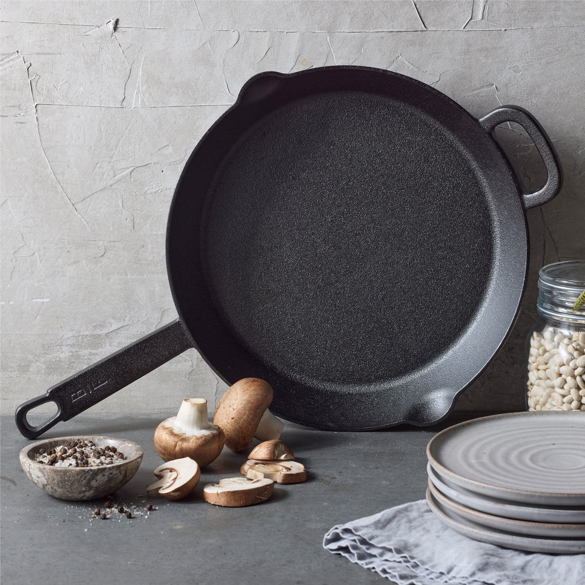 Bobby Flay by GreenPan 12 Cast Iron Frypan - Image 7
