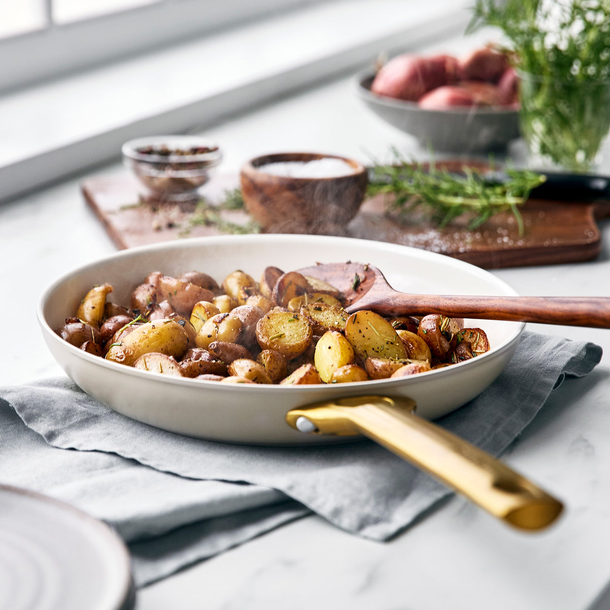 Reserve Ceramic Nonstick 8. 10 and 12 Frypan Set | Multicolor - Image 3