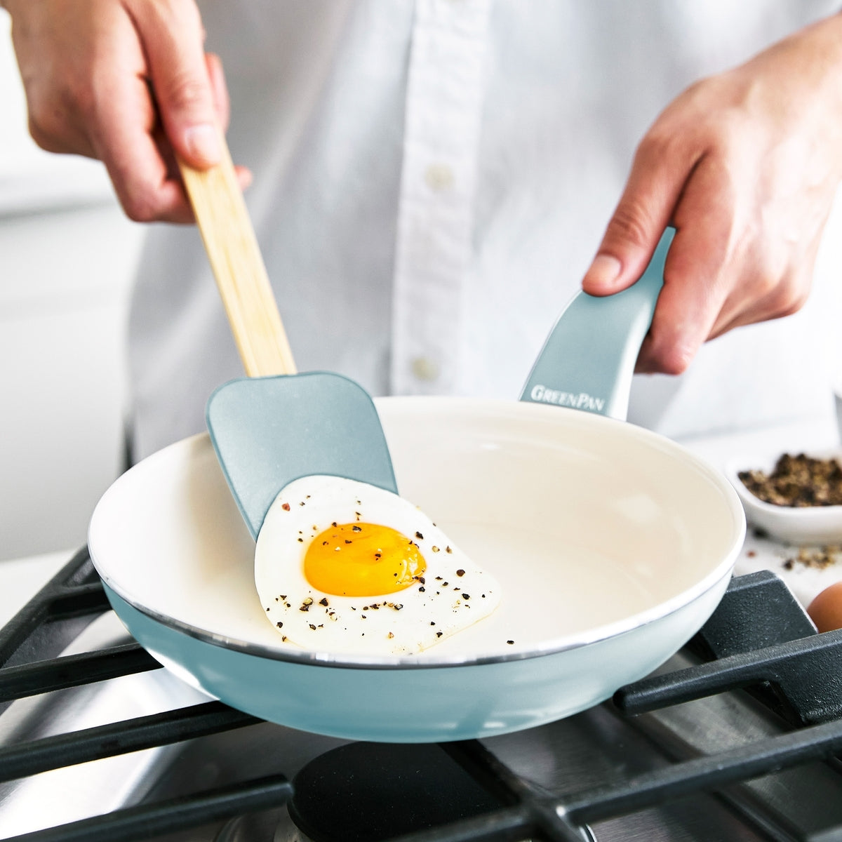 Dover Ceramic Nonstick 8 Frypan with Spatula | Blue Haze - Image 3