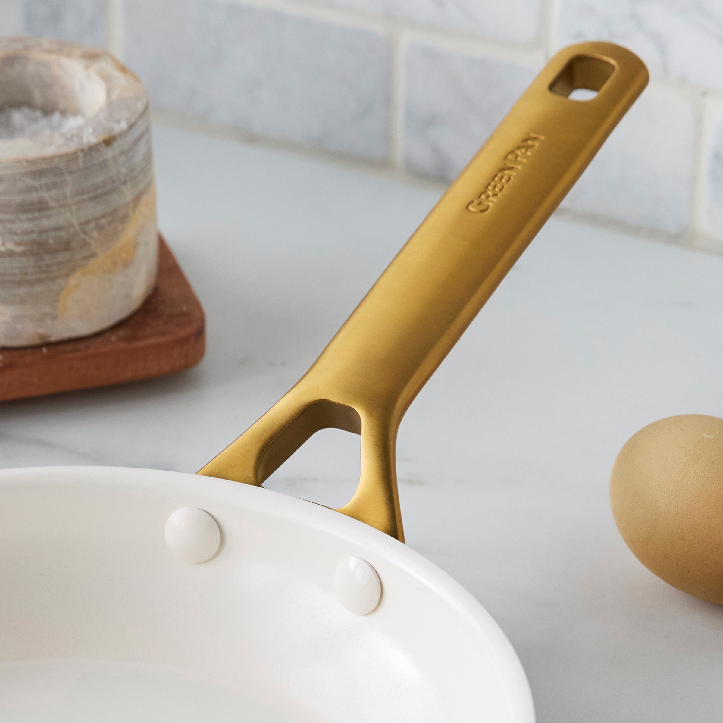 Reserve Pro Ceramic Nonstick 8 Frypan | Oyster - Image 8