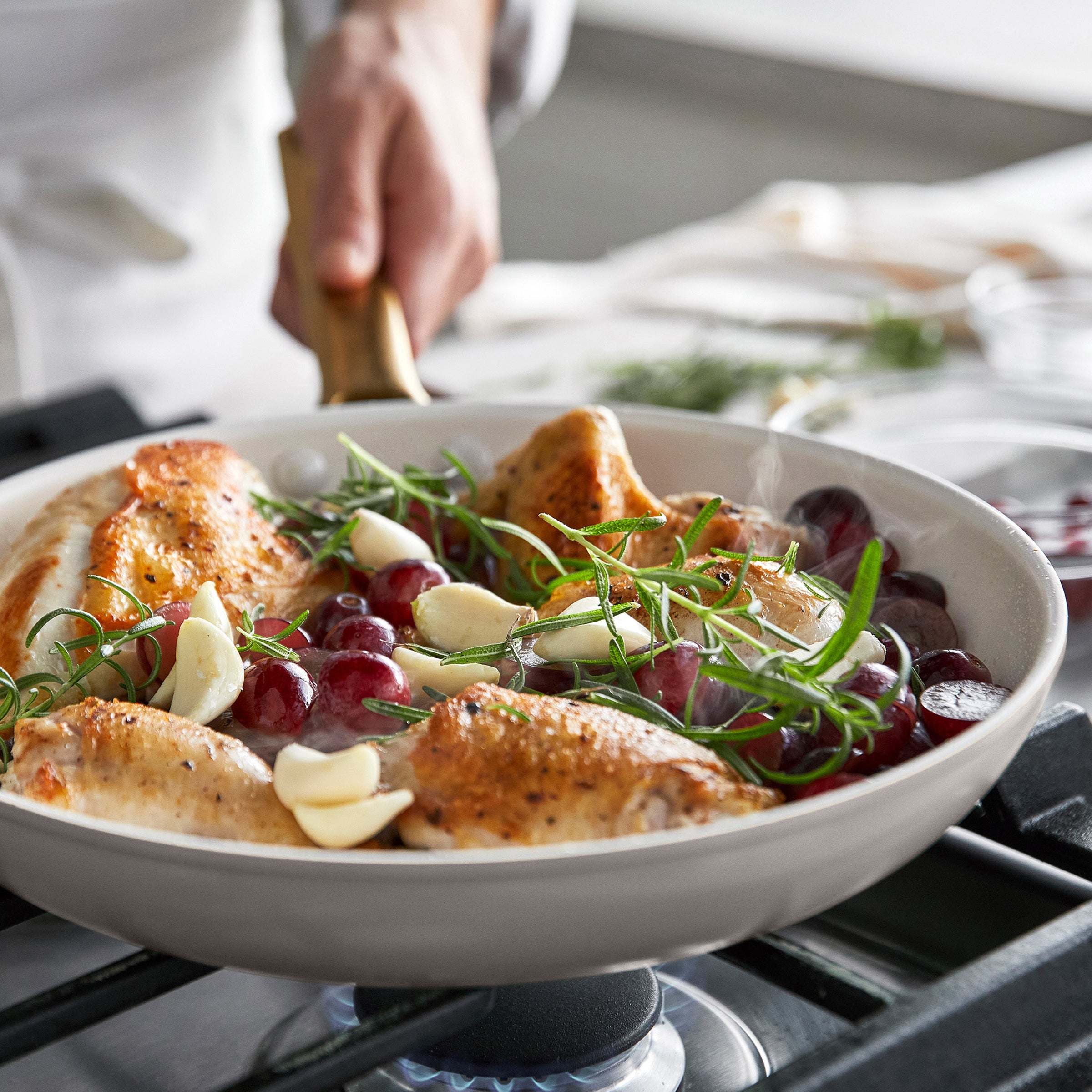 Reserve Pro Ceramic Nonstick 8. 10 and 12 Frypan Set | Oyster - Image 6