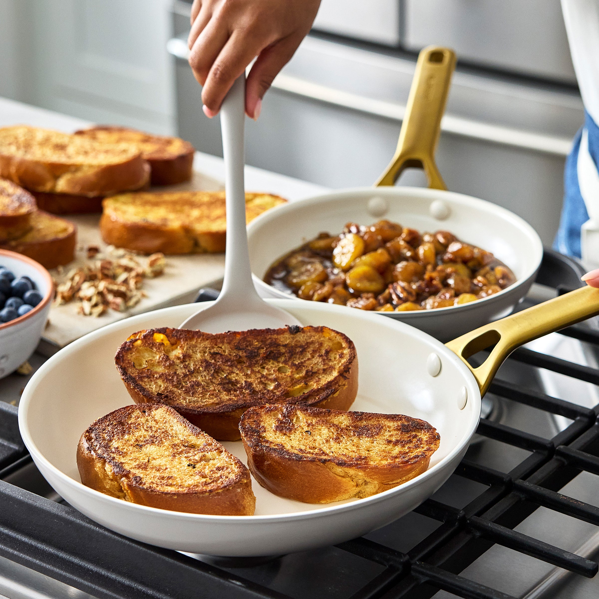 Reserve Pro Ceramic Nonstick 10-Piece Cookware Set | Oyster - Image 5