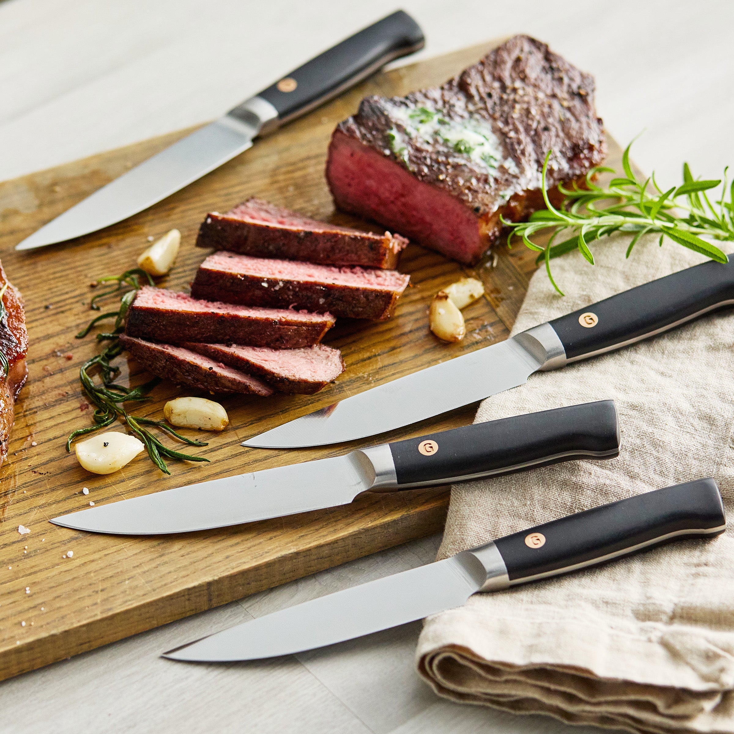Elite Cutlery 8-Piece Steak Knife Set - Image 3