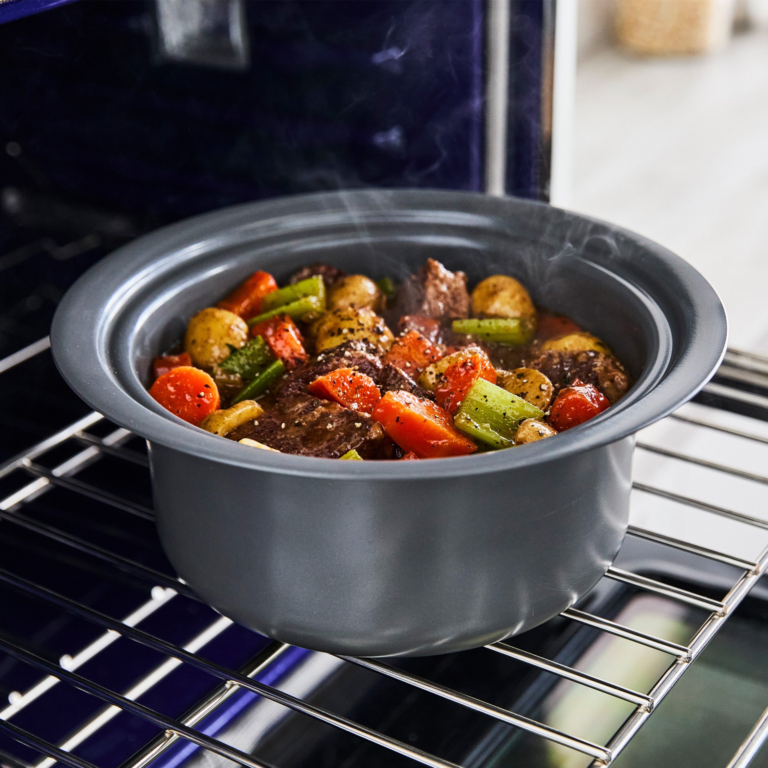 Bistro 4-Quart Slow Cooker with In-Pot Browning | Macadamia - Image 8