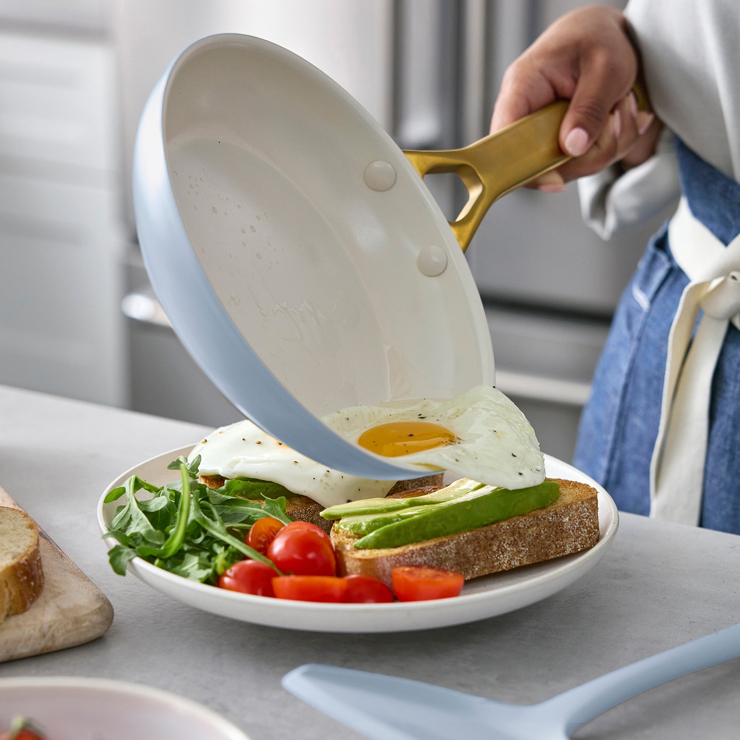 Reserve Pro Ceramic Nonstick 8. 10 and 12 Frypan Set | Glacier - Image 3