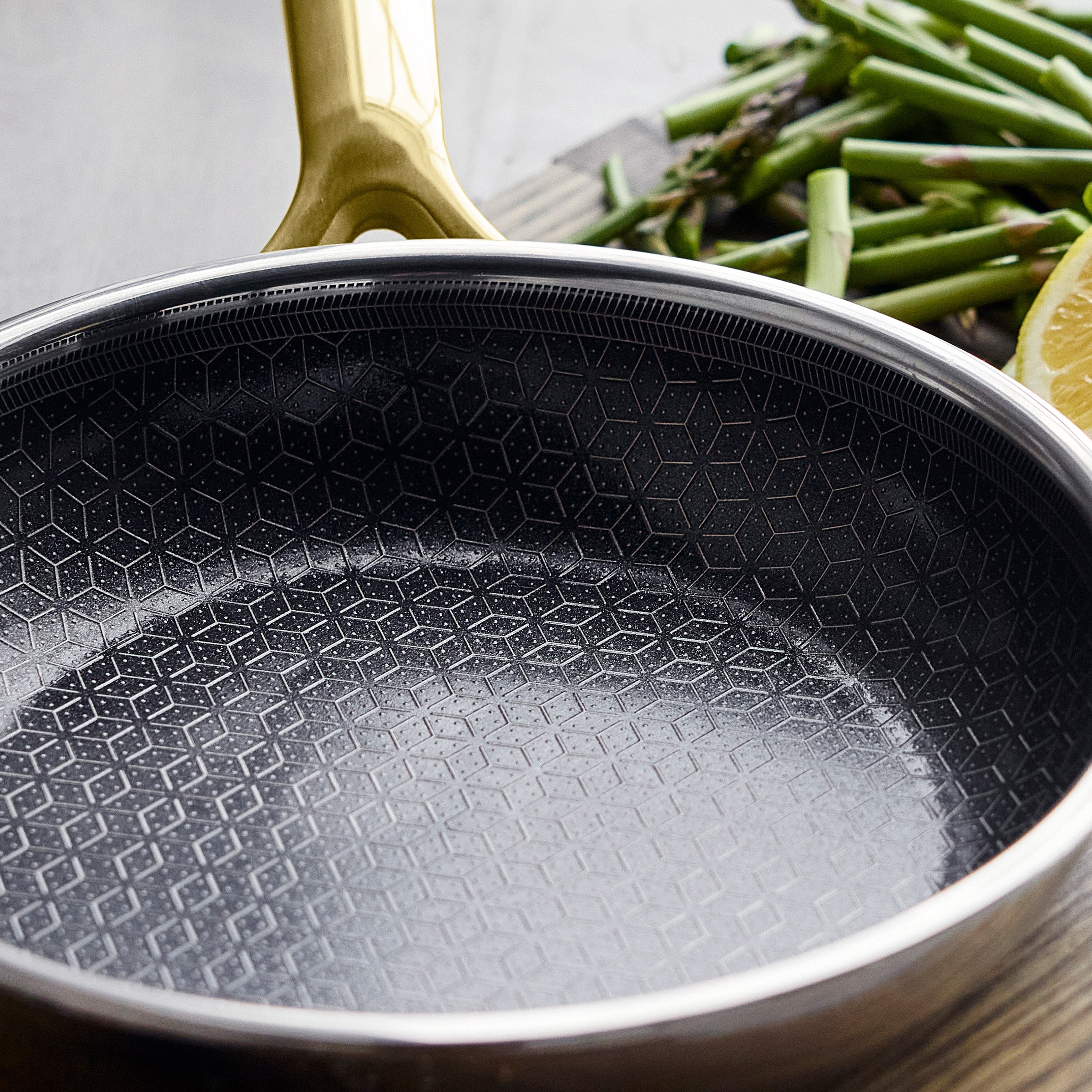 Spectra Gold Thermobond Hybrid Ceramic Nonstick 8 Frypan - Image 7