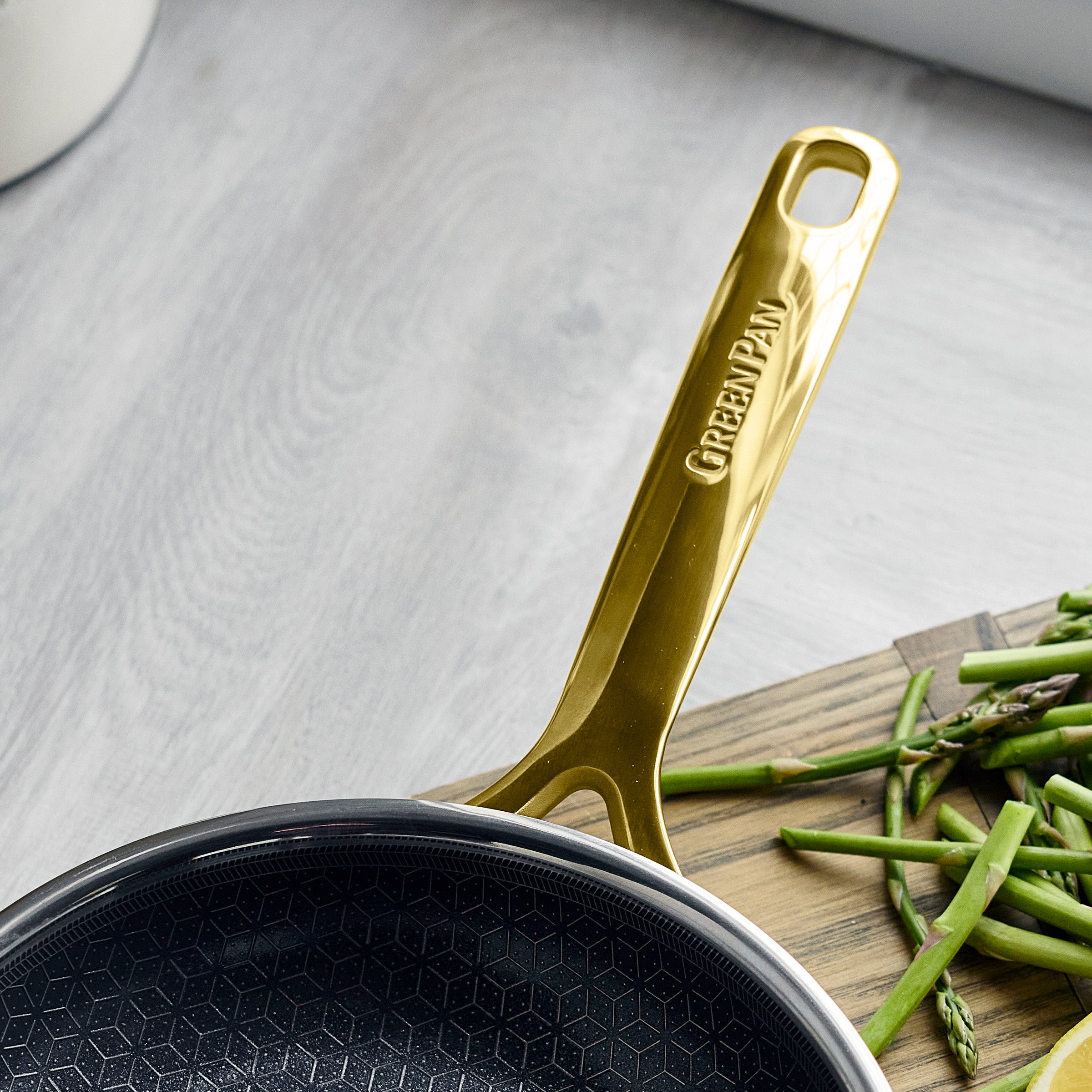 Spectra Gold Thermobond Hybrid Ceramic Nonstick 8 Frypan - Image 6