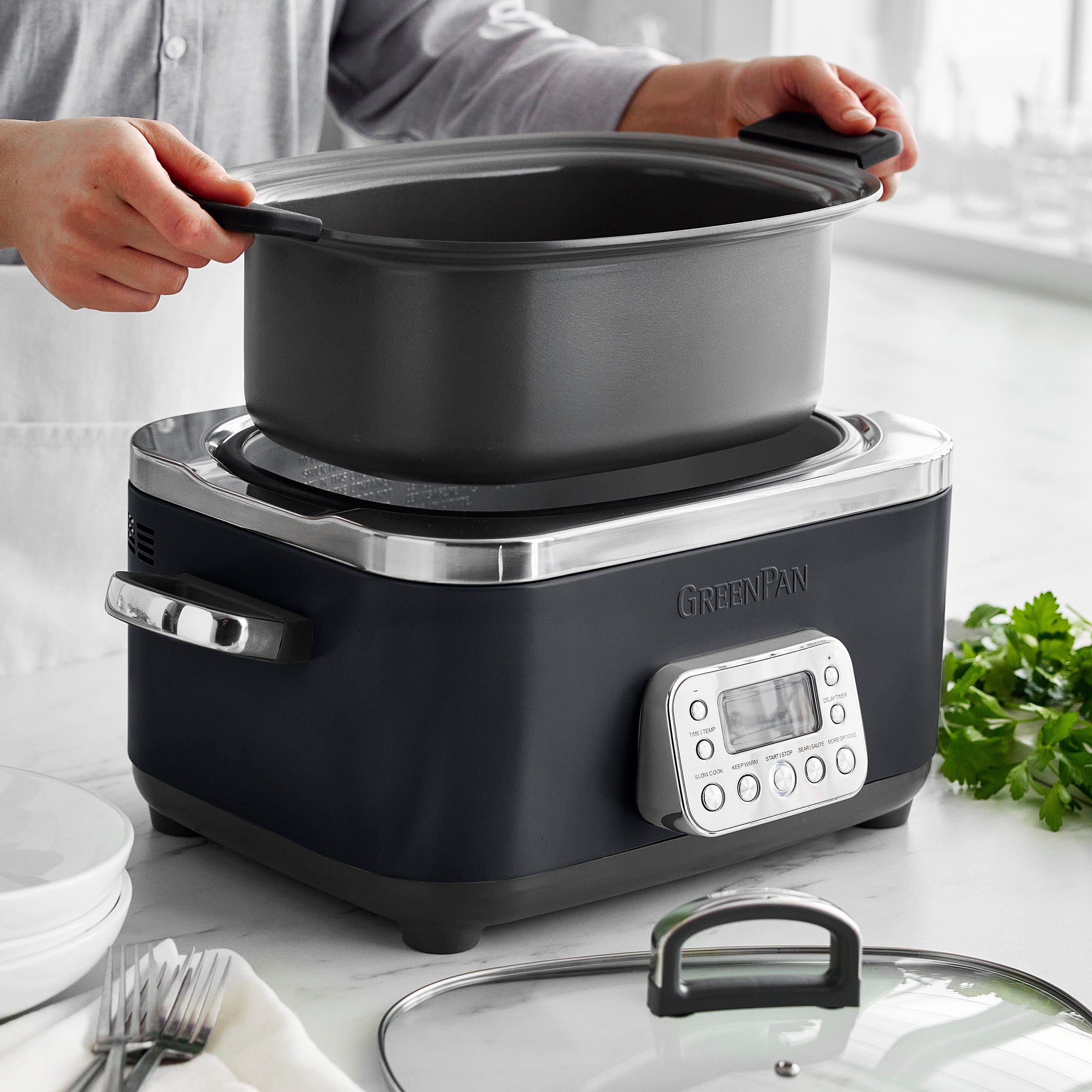 Elite 14-in-1 6-Quart Slow Cooker | Black - Image 4