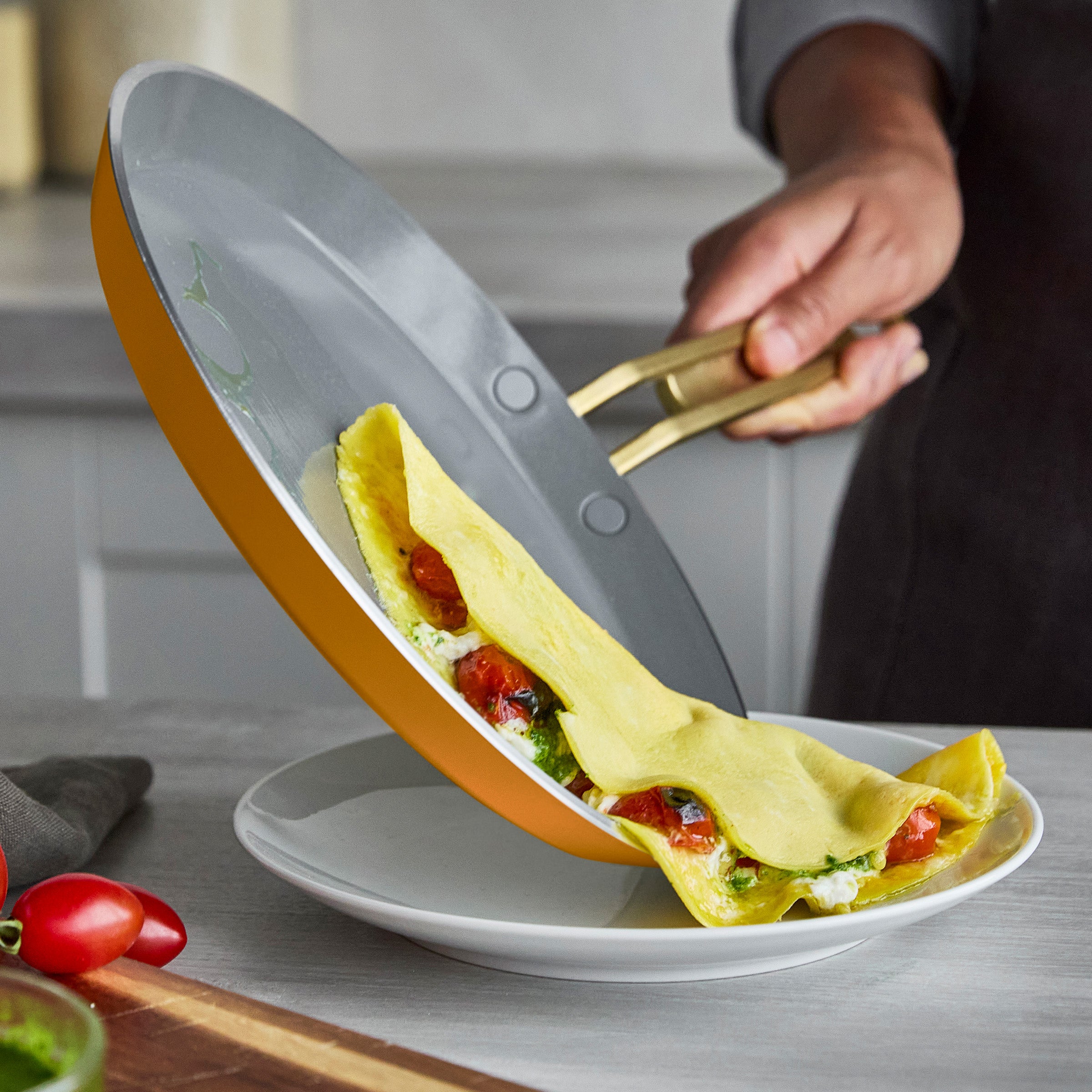 Stanley Tucci™ Ceramic Nonstick 10 Crepe and Omelette Pan | Roma Gold - Image 4
