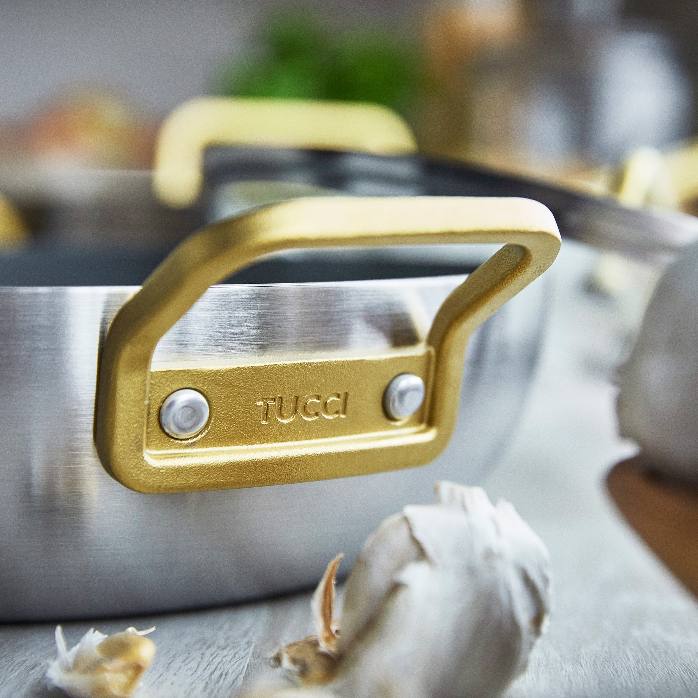 Stanley Tucci™ Stainless Steel Ceramic Nonstick 4.5-Quart Stanley Pan Jr. with Lid - Image 5