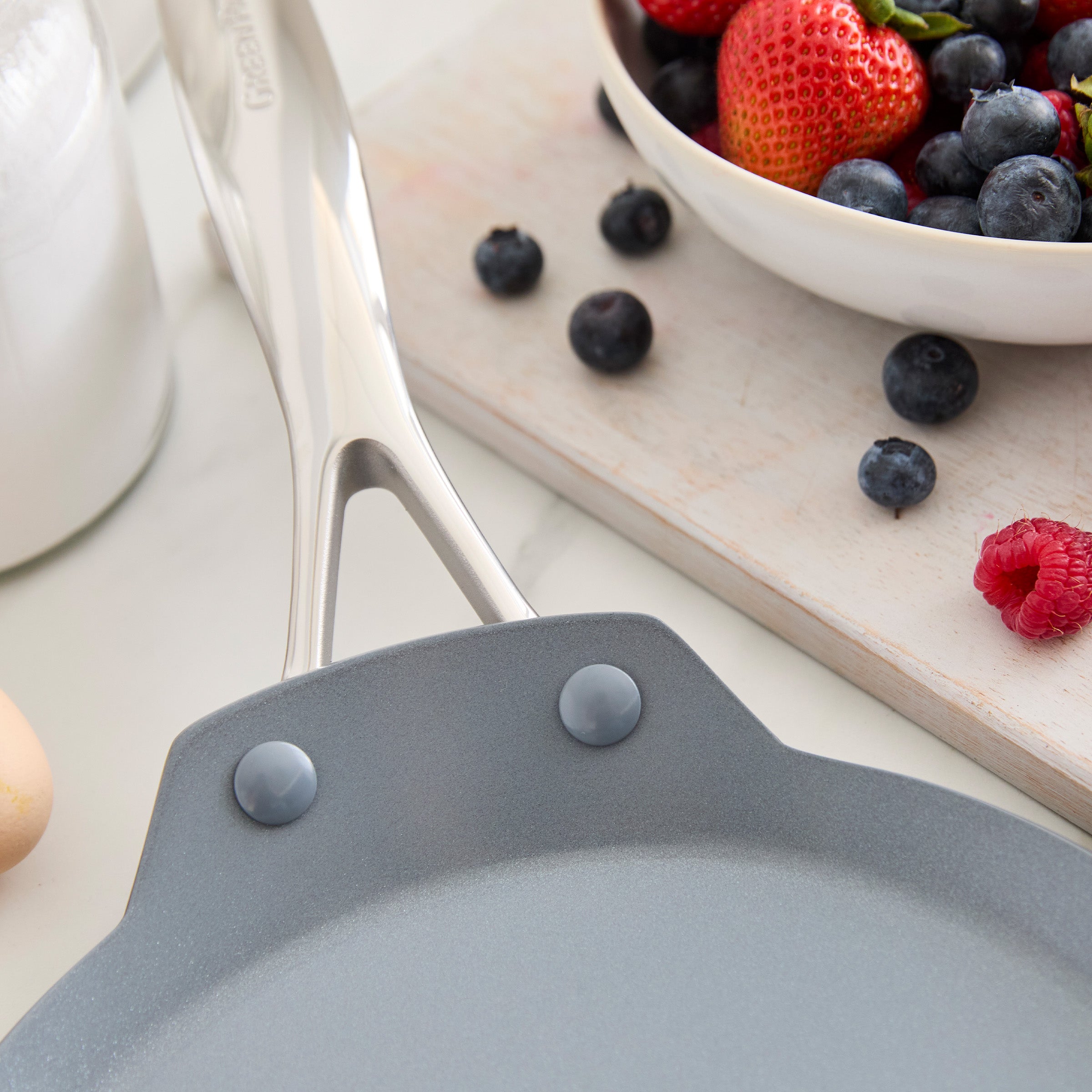 Valencia Pro Ceramic Nonstick 9.5 Crepe Pan - Image 8