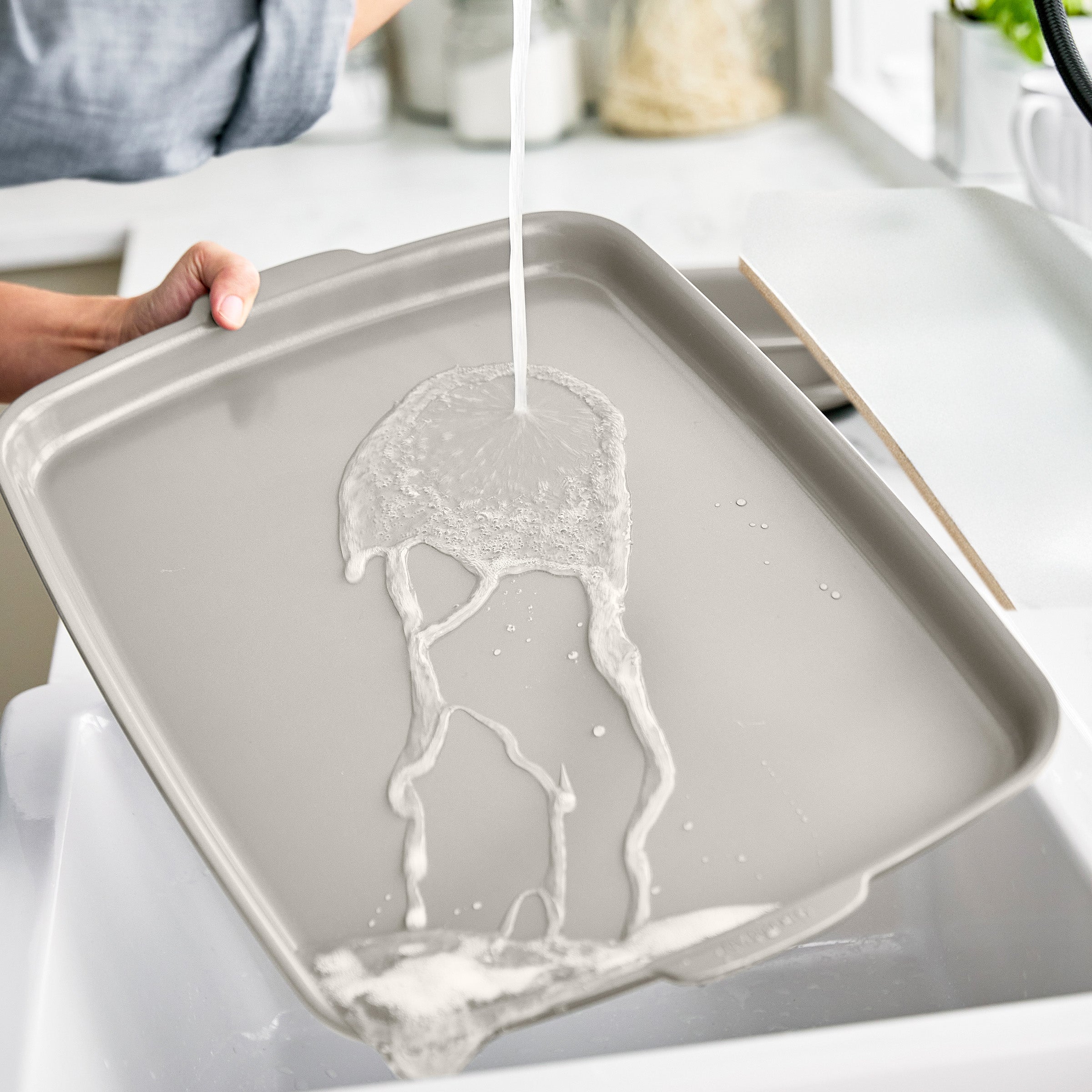 Premiere Ovenware Ceramic Nonstick 2-Piece Sheet Pan Set | Taupe - Image 9