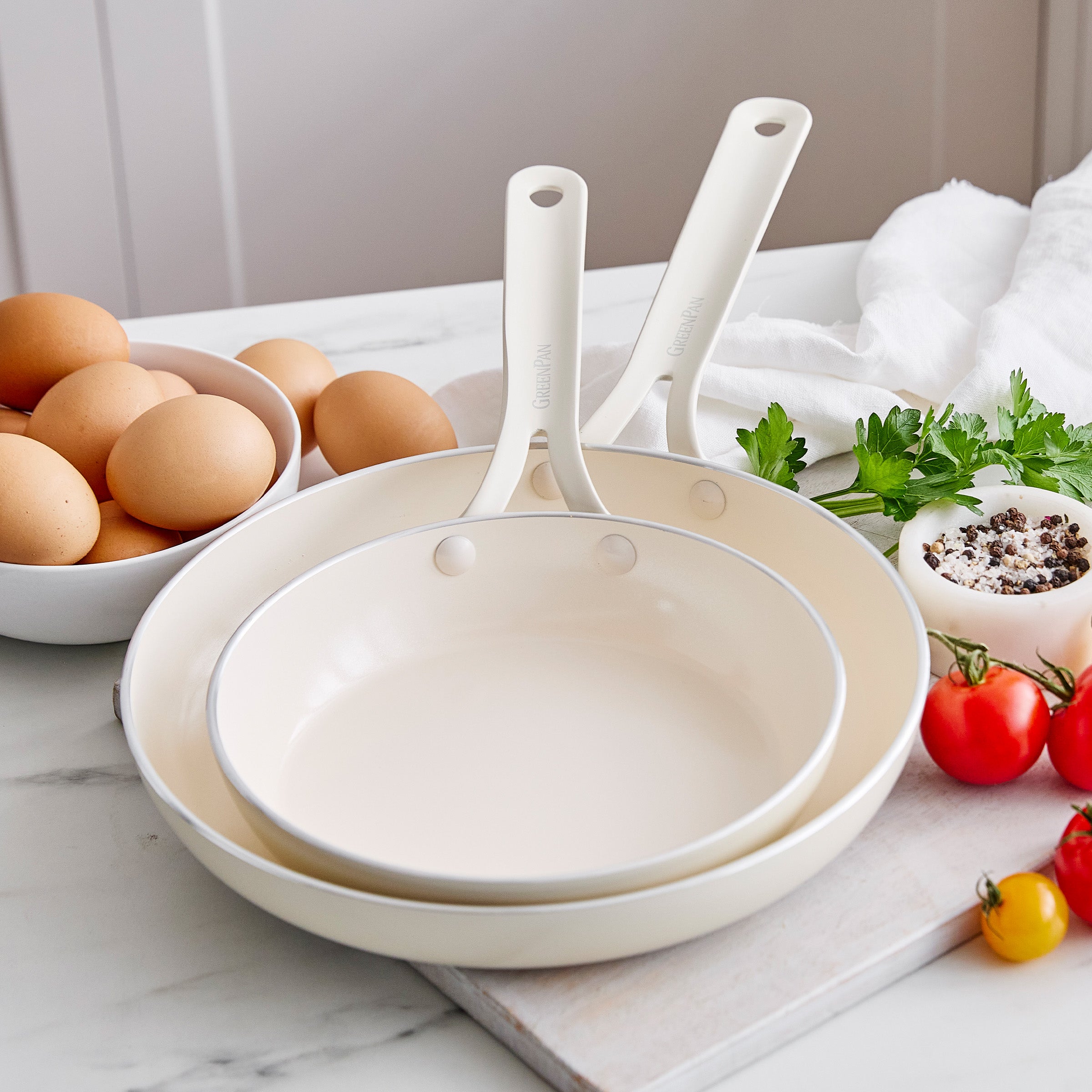 Nova Gallery Ceramic Nonstick 8 and 10 Frypan Set | Cream - Image 2