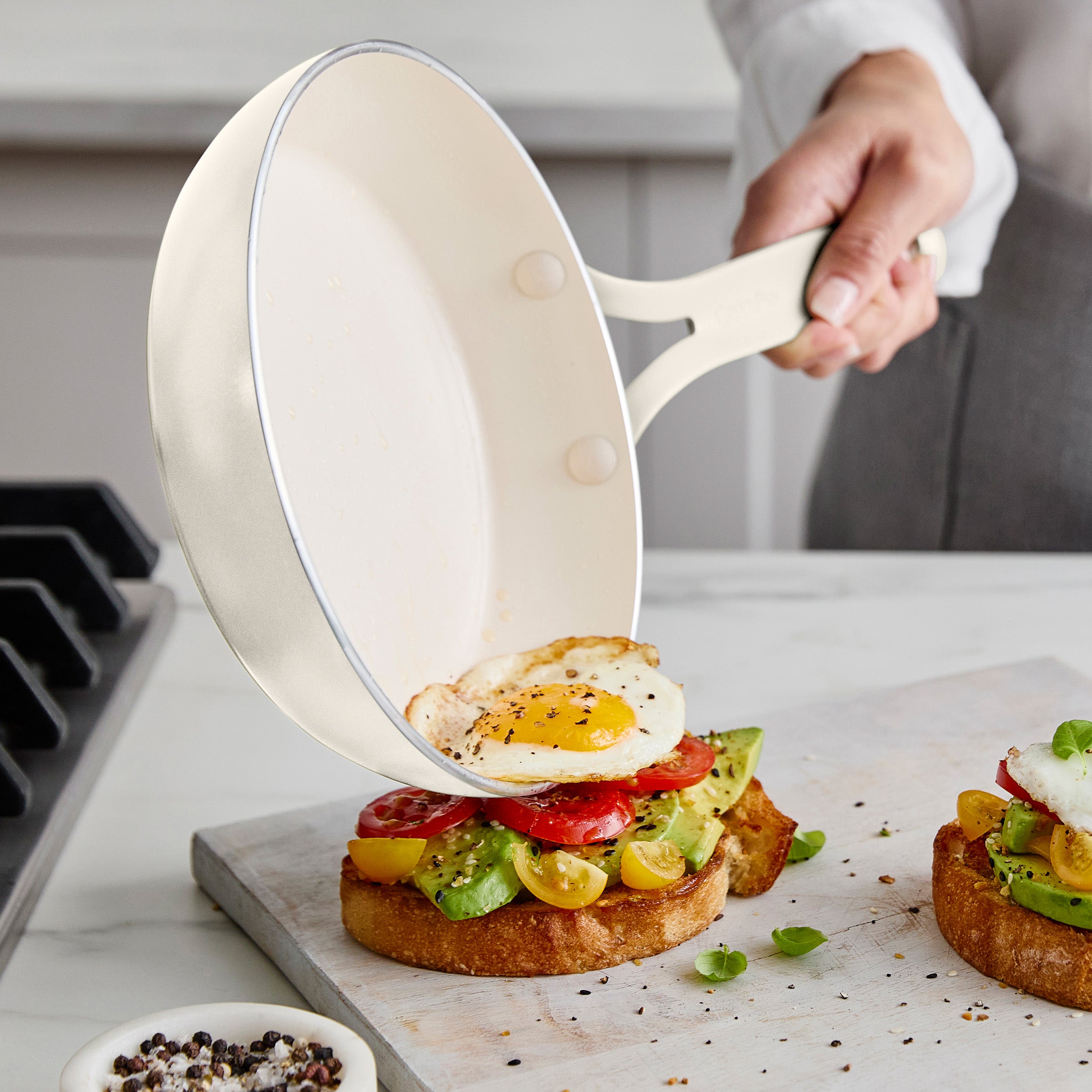 Nova Gallery Ceramic Nonstick 8 and 10 Frypan Set | Cream - Image 3