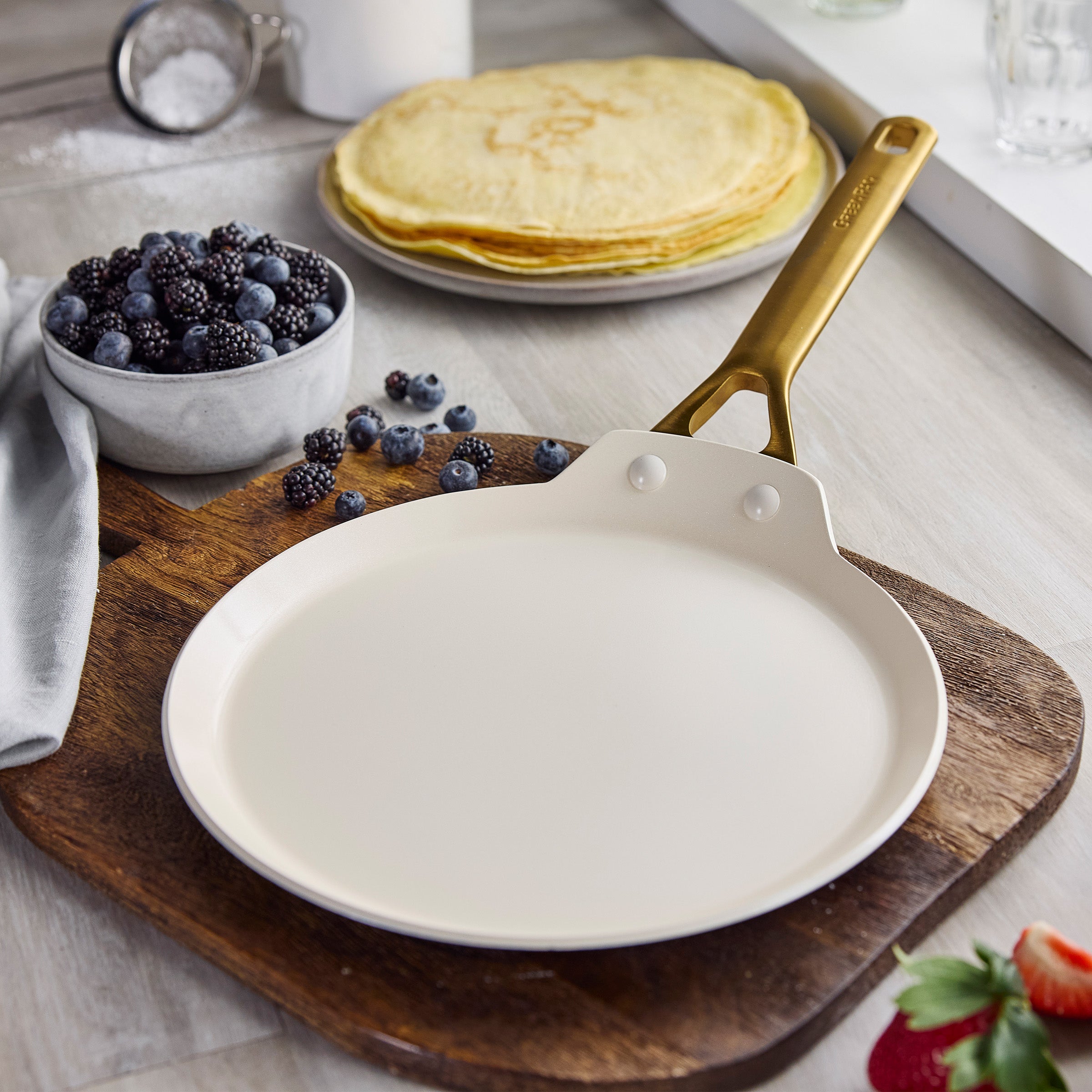 Reserve Pro Ceramic Nonstick 11-Piece Cookware Set | Oyster - Image 4