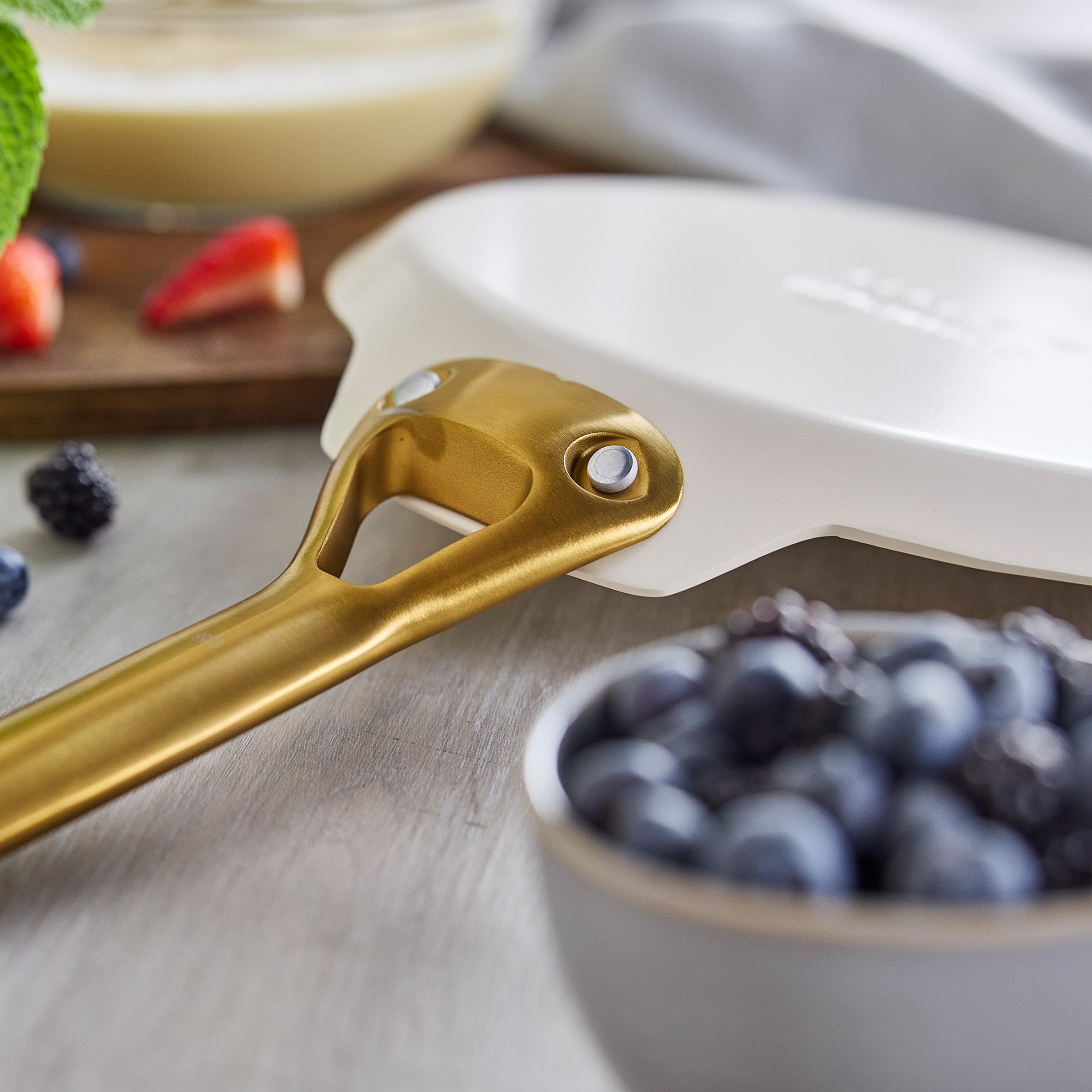 Reserve Pro Ceramic Nonstick 10 Crepe Pan | Cream - Image 7