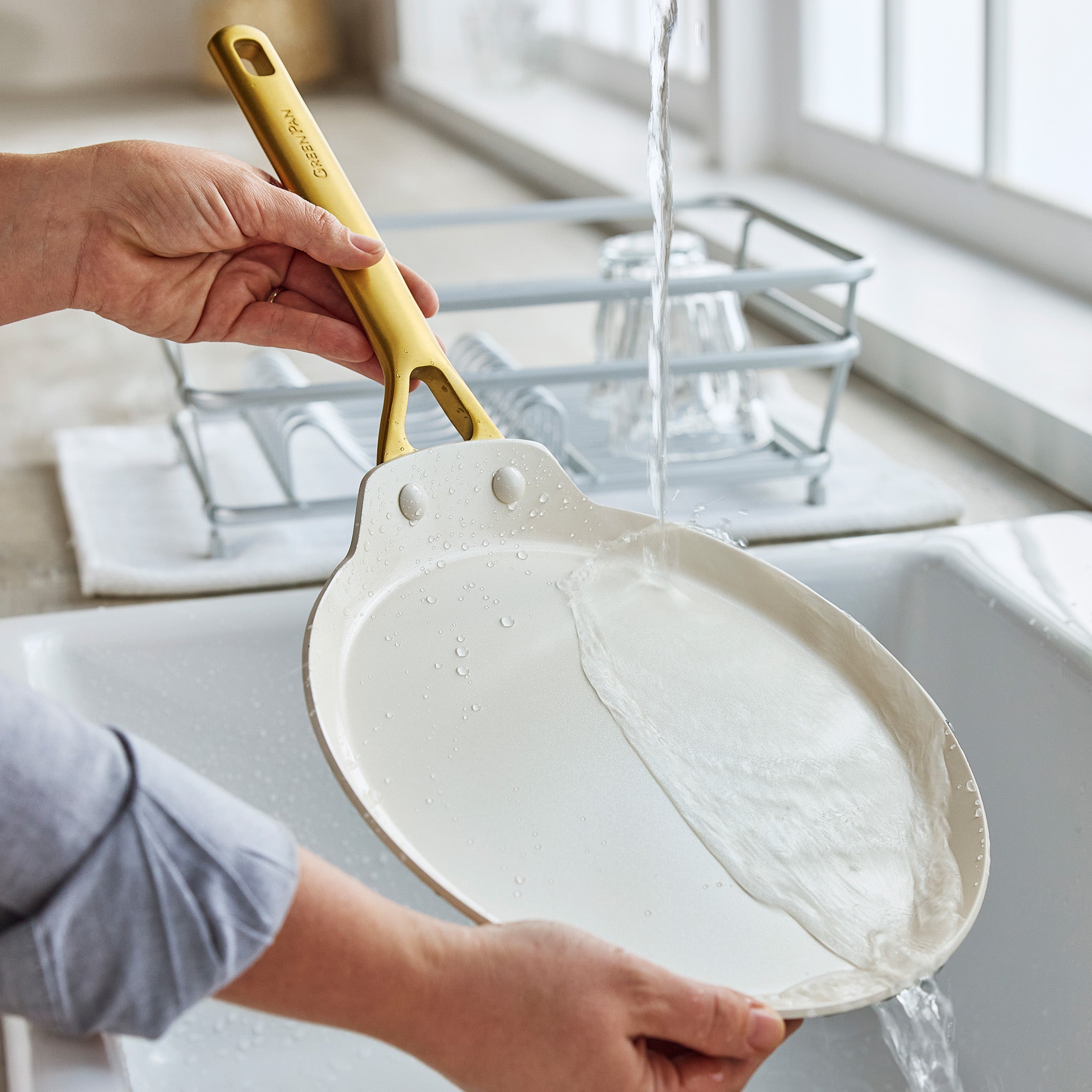 Reserve Pro Ceramic Nonstick 10 Crepe Pan | Cream - Image 9