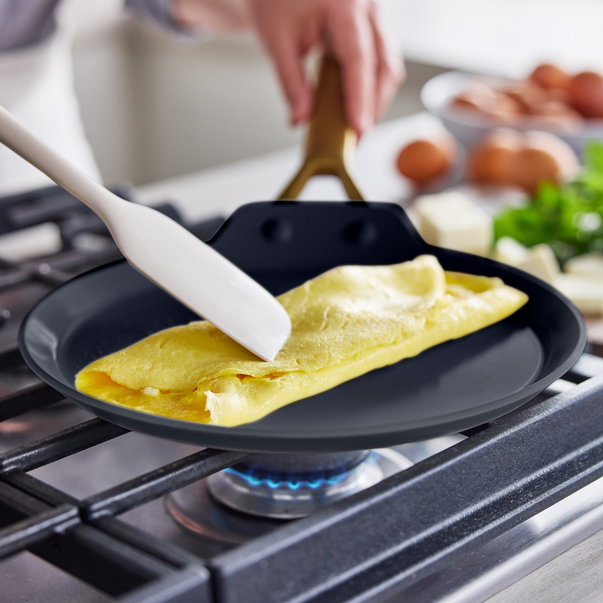 Reserve Pro Ceramic Nonstick 11-Piece Cookware Set | Black - Image 8