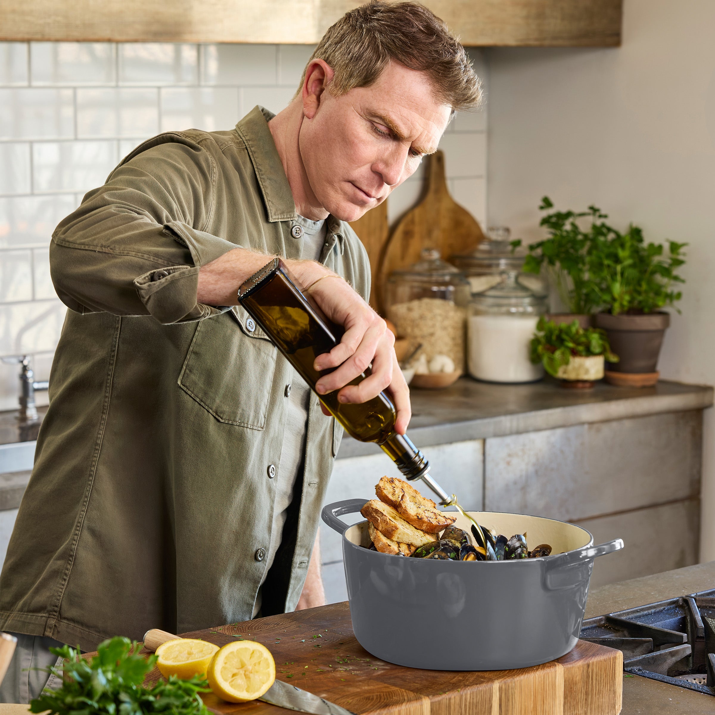 Bobby Flay by GreenPan 5.5-Quart Enameled Cast Iron Dutch Oven 3-Piece Set | Slate - Image 2