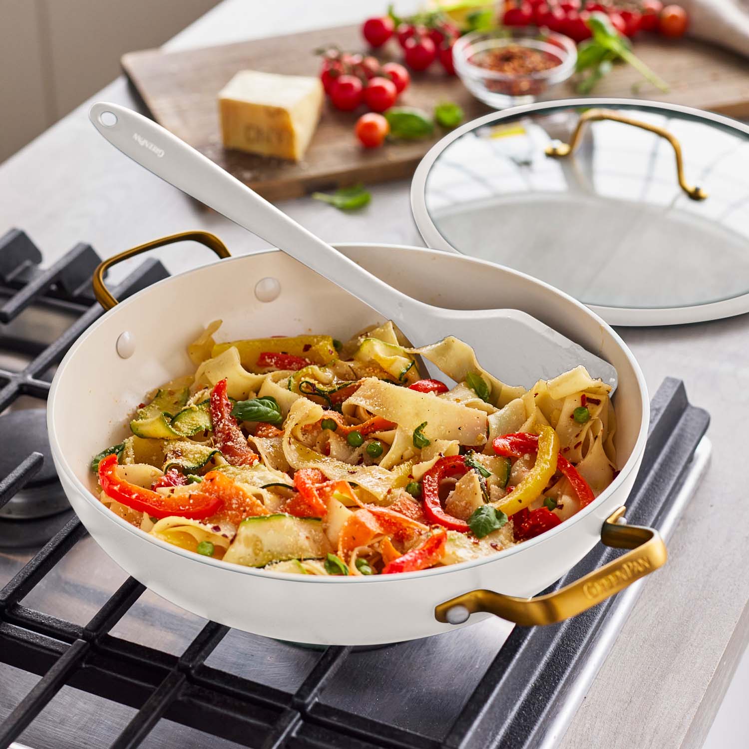 Reserve Pro Ceramic Nonstick 3.75-Quart Everyday Pan with Lid | Cream - Image 2
